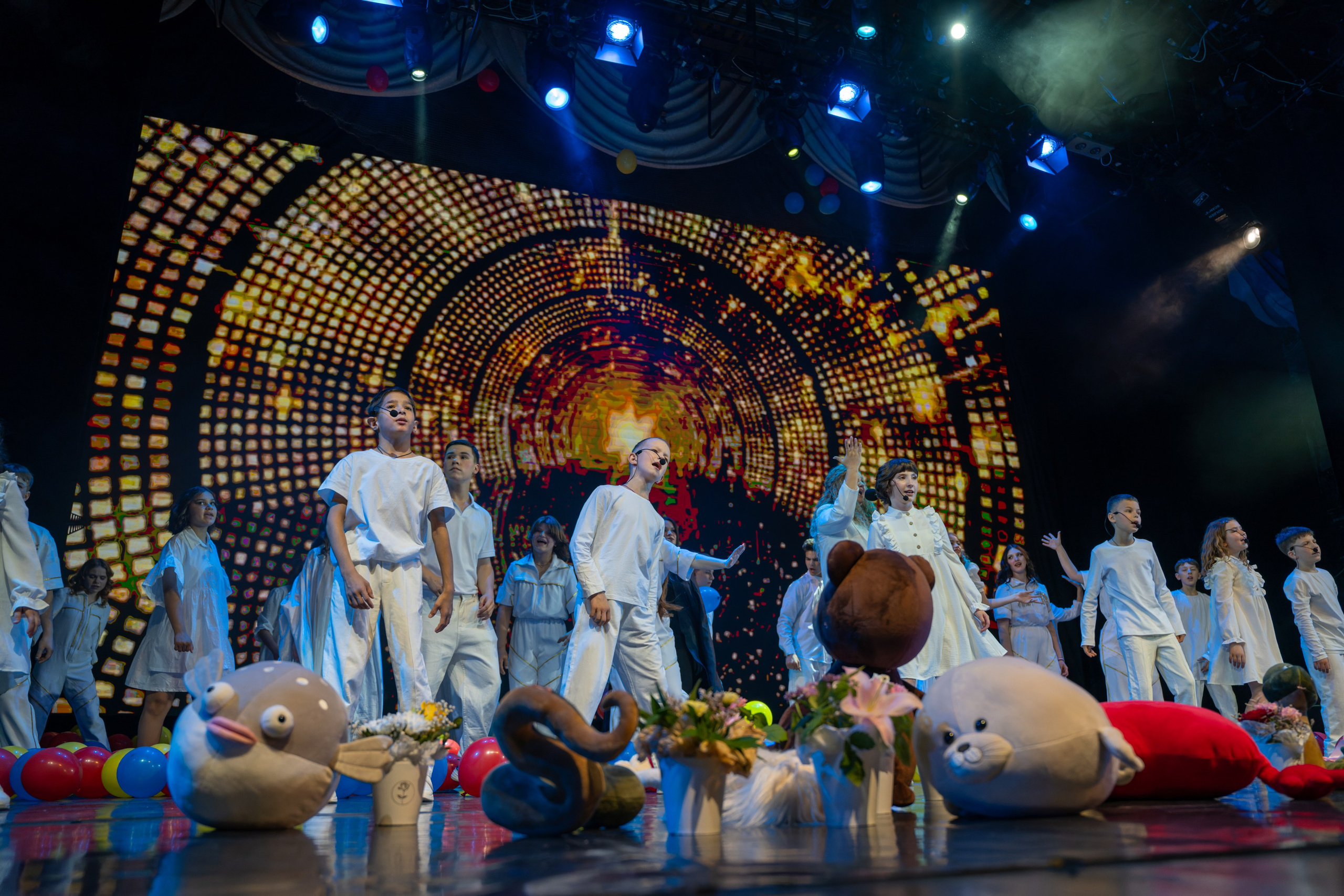 Съёмка благотворительного спектакля «Новая история деревянного мальчика». «Студия DRONAVT`s» — видеосъёмка и фотография г. Москва