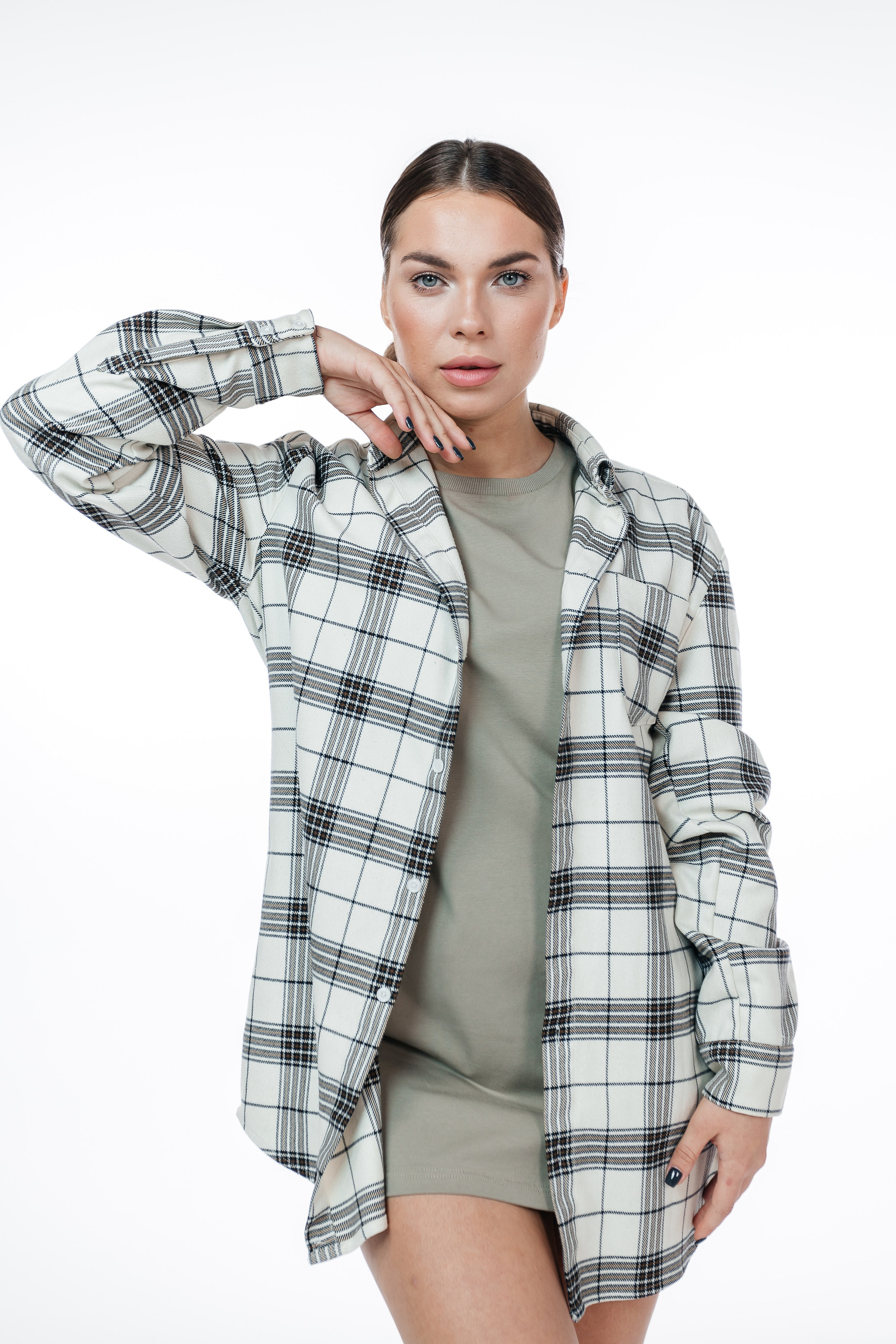 Фотосессия для маркетплейсов OZON, WB, Мегамаркет. Модельное агентство. Александр Оношкин. Свадебный фотограф в Екатеринбурге