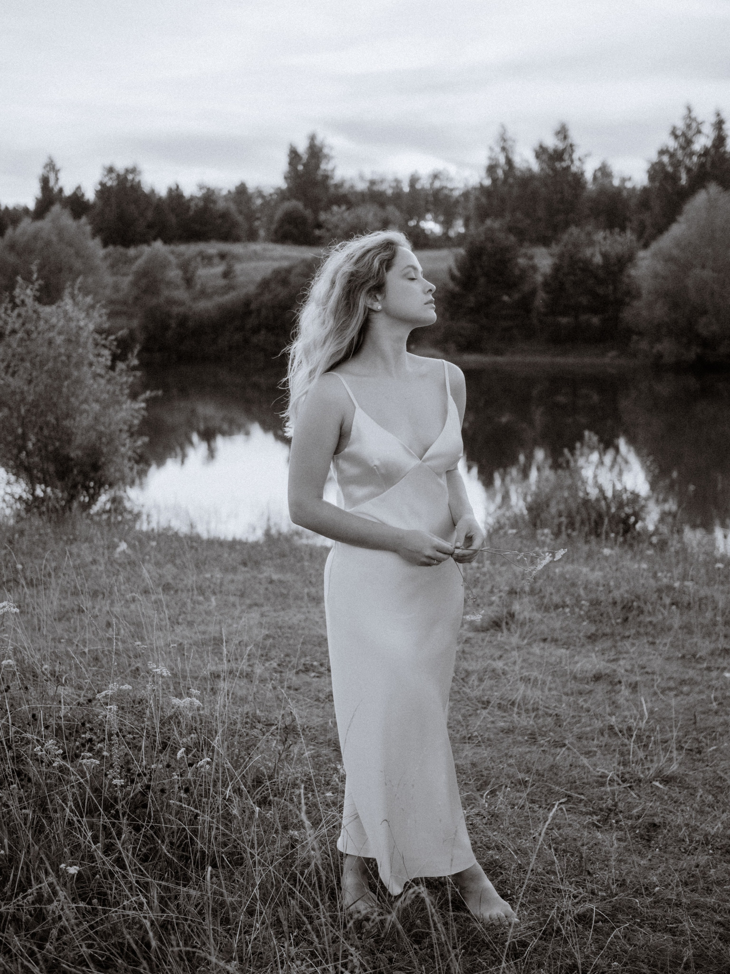 Альбина в поле. Фотограф в Нижнем Новгороде, Сарове и Москве. Оля Фролова