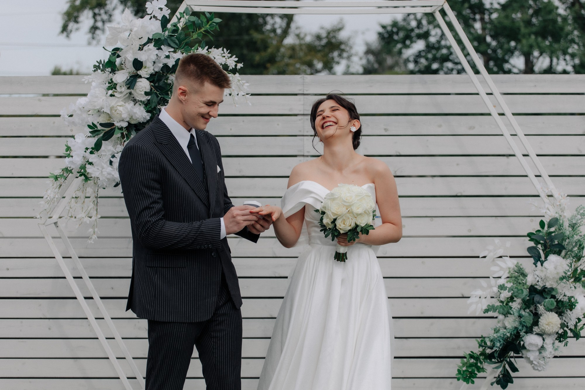 Кирилл и Карина. Свадебный и портретный фотограф в Омске Антон Карев