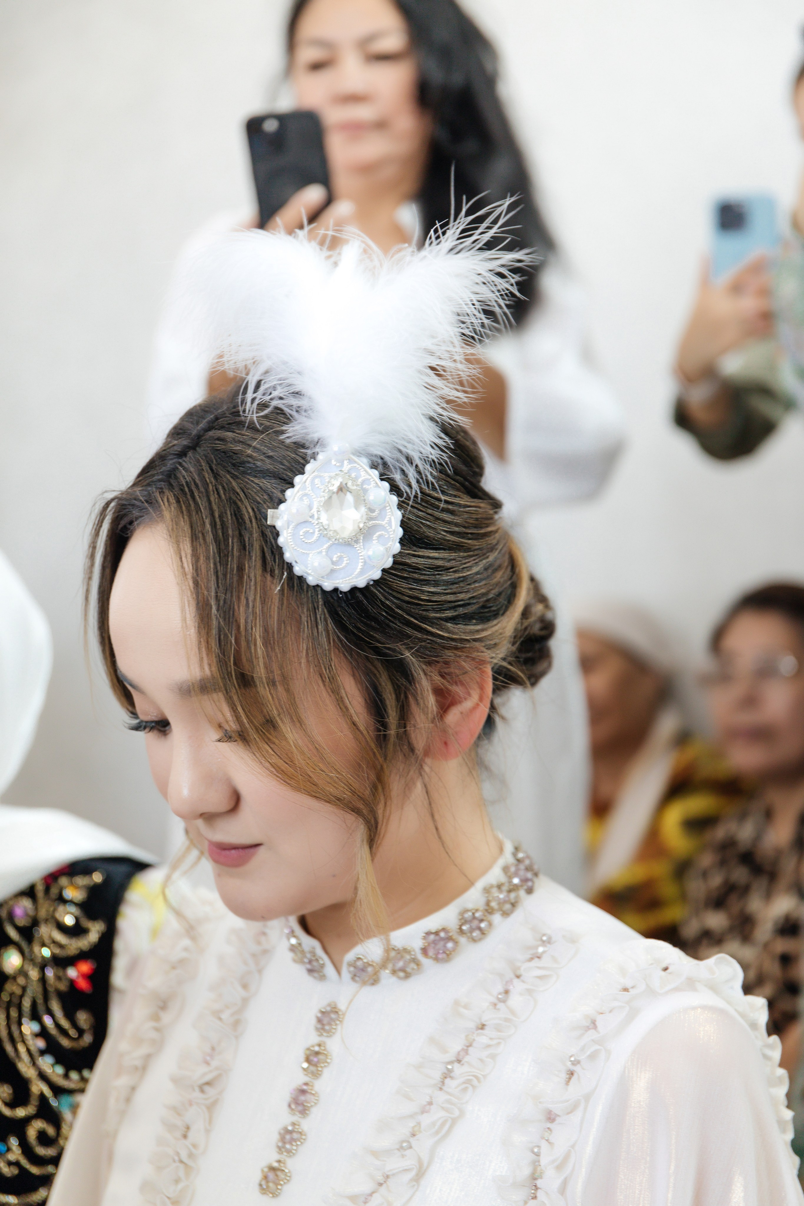 Moldir — syrğa salu. Wedding and Love story Photographer