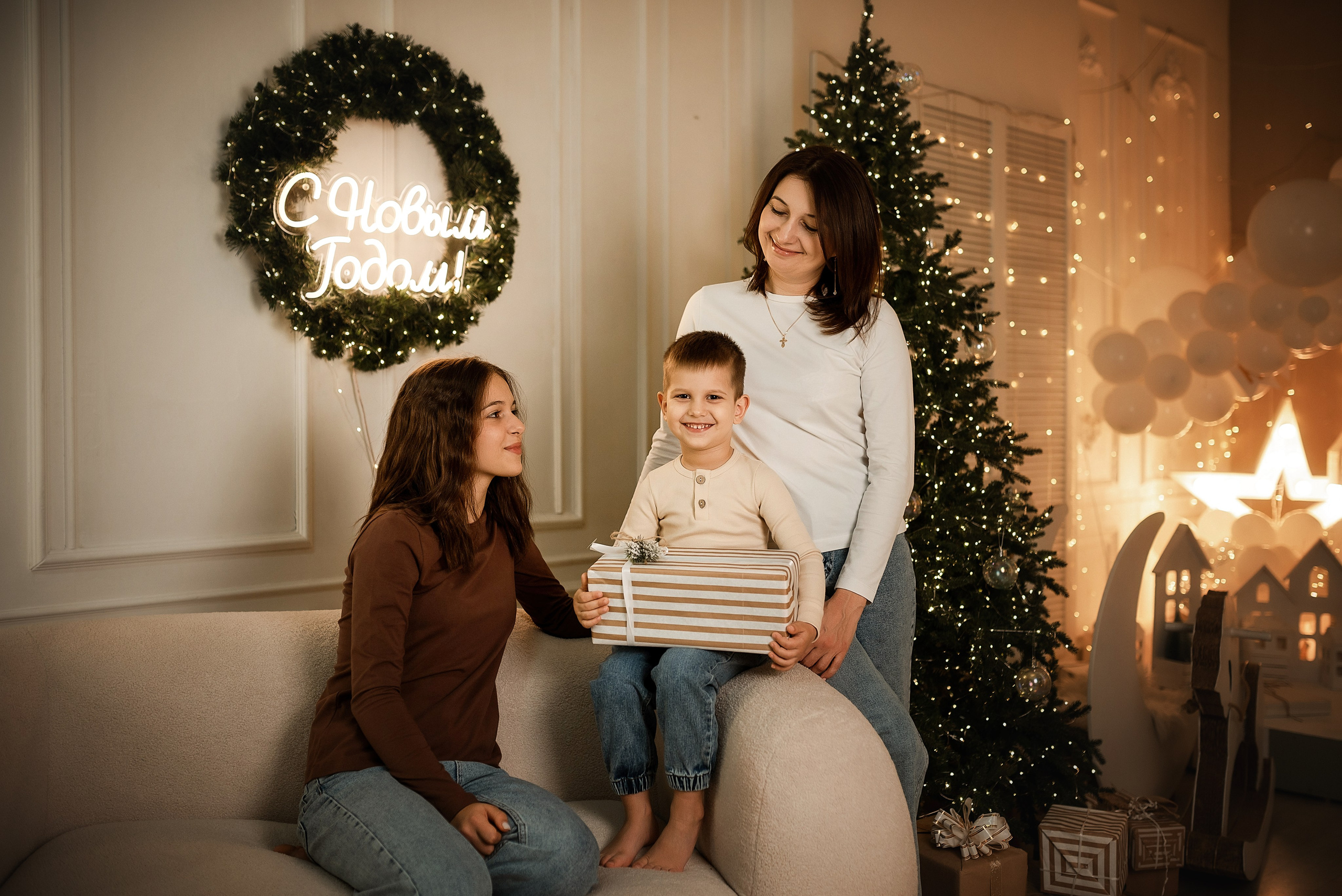 Юля, Соня и Саша. Семейный фотограф в Ростове-на-Дону Татьяна Литвинова