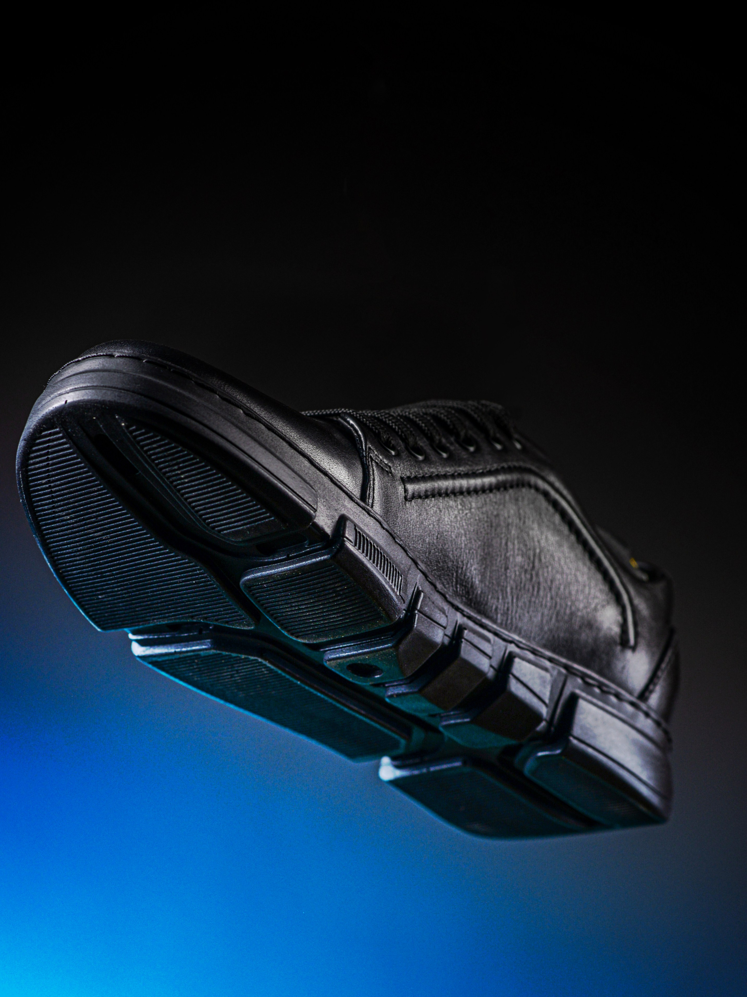 Съемка обуви для маркетплейс. Фотосъемка для маркетплейс в Краснодаре