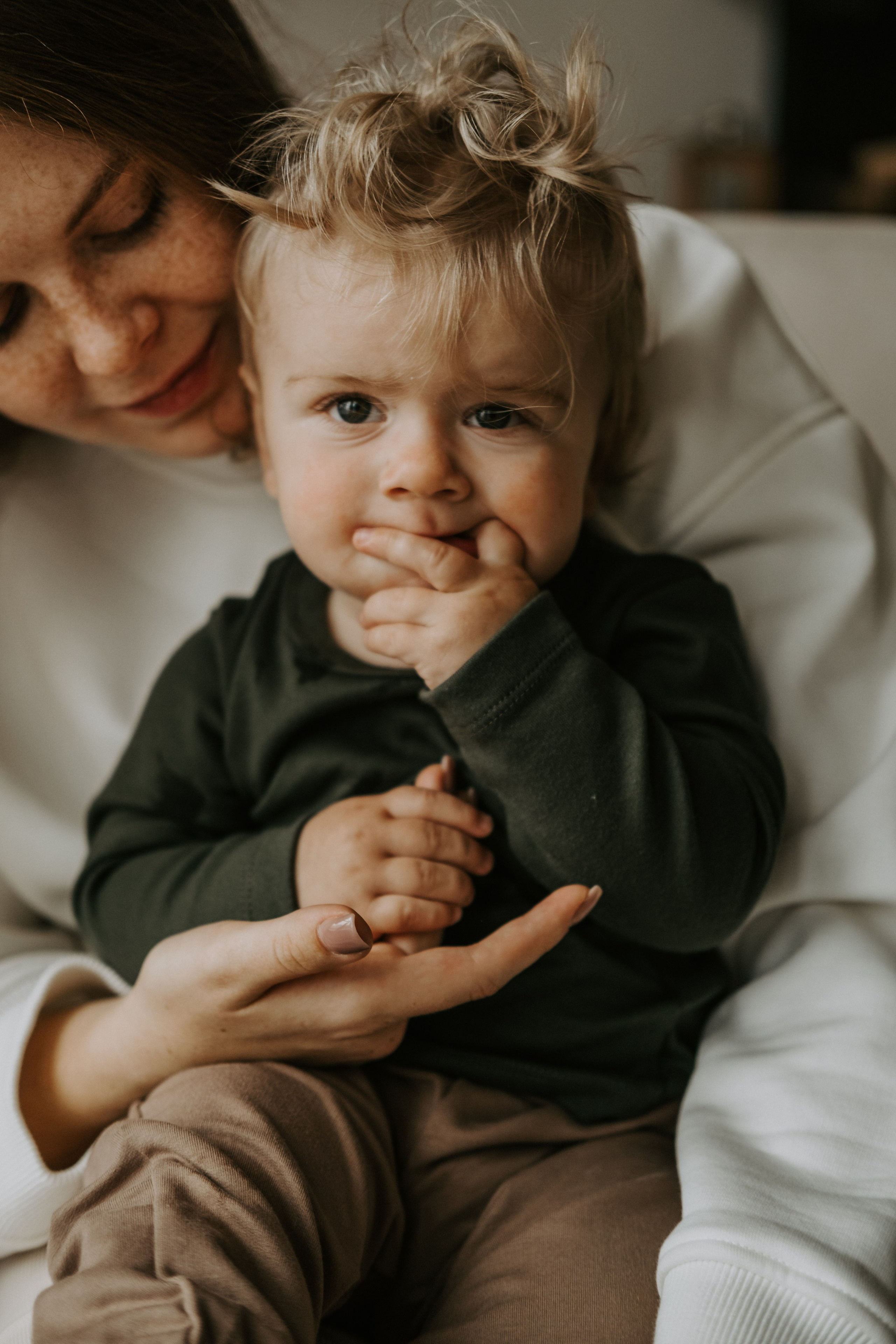 Красивая семья, уютная семейная фотосессия. Семейный фотограф в Москве Кристина Маркос