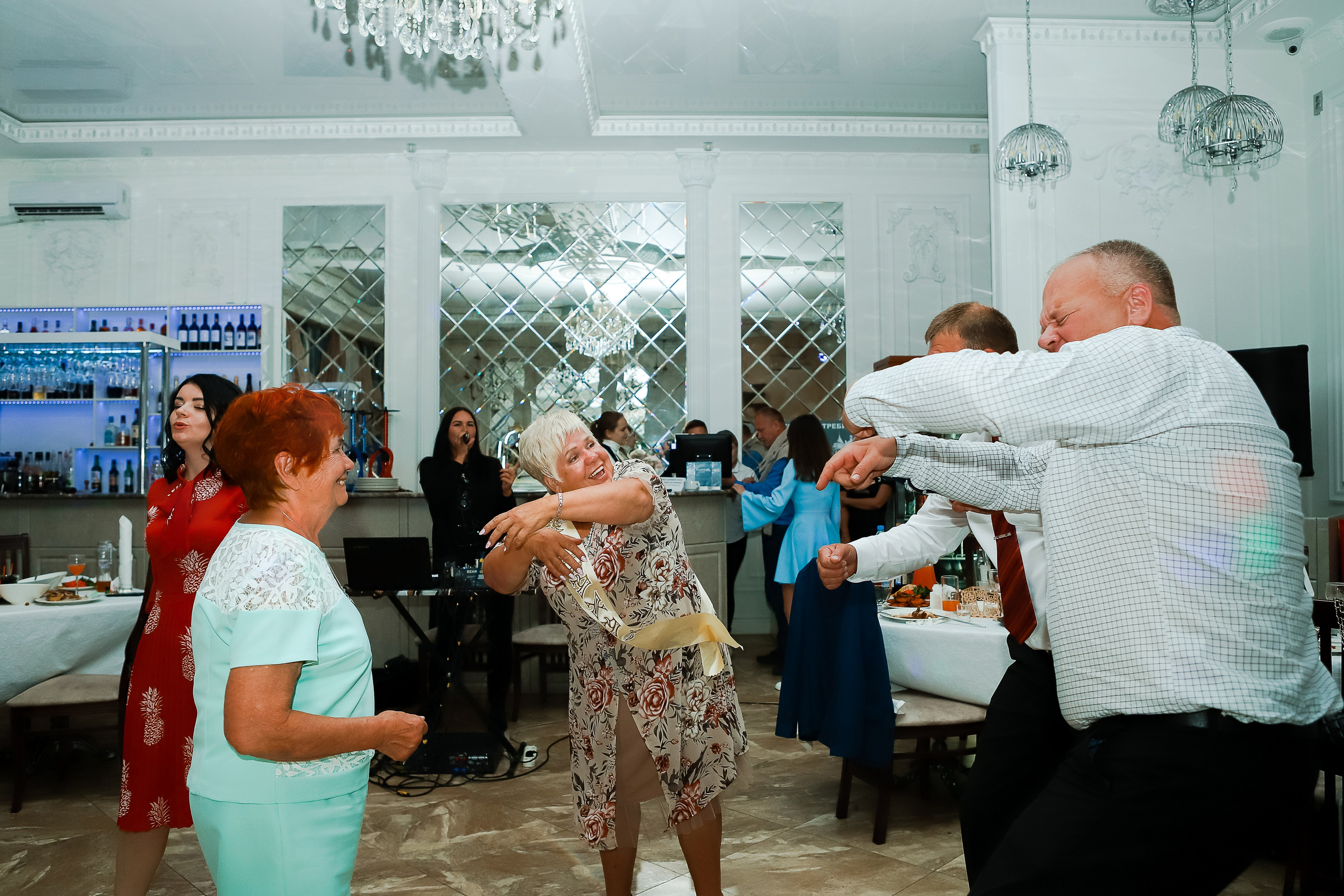 Юлия и Сергей. Свадебный фотограф Евгения Фролова г. Каменск-Шахтинский, Донецк, Ростов