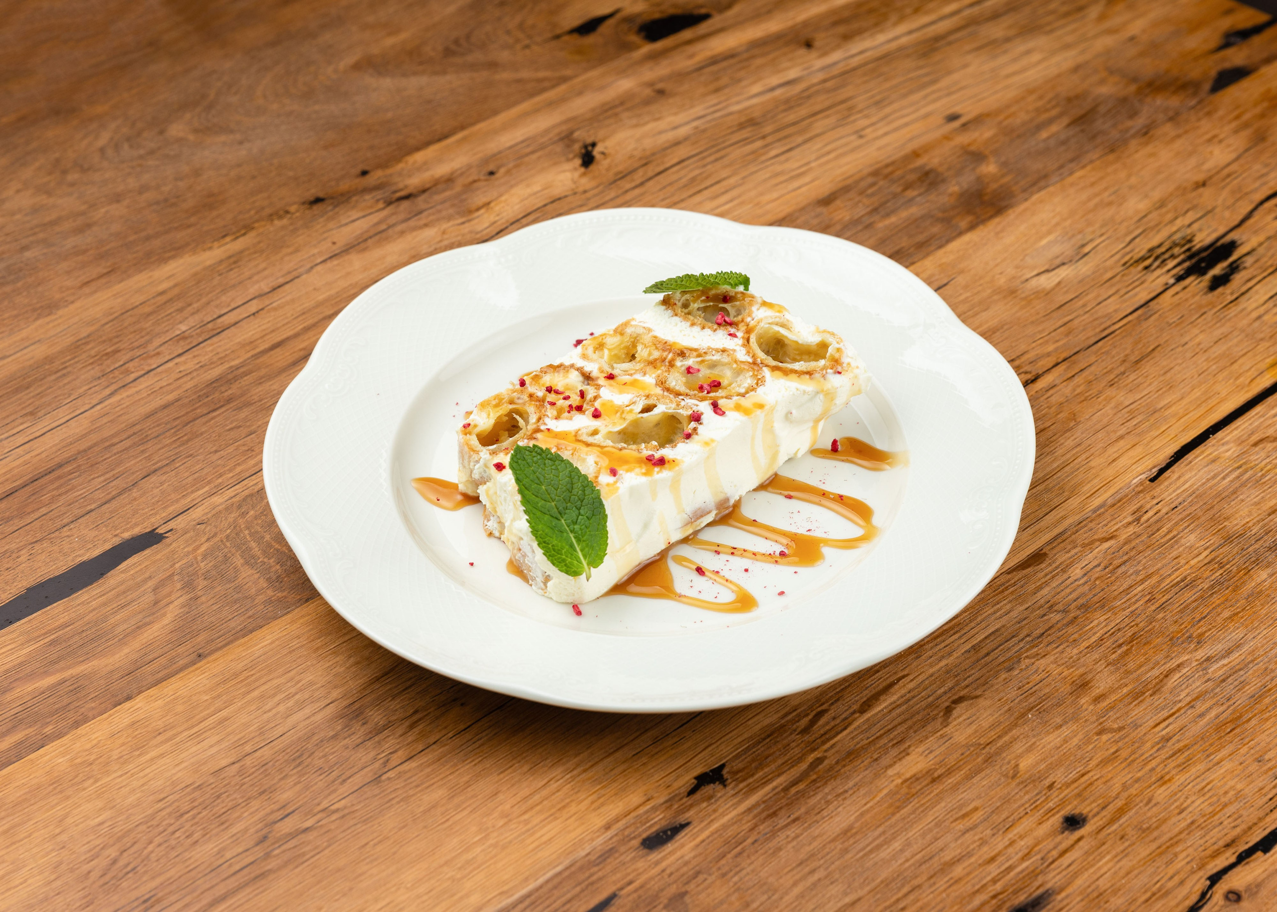 30.10.2025 Сыр Бор, Бизнес Ланчи. ФОТОГРАФ ВИНОГРАДОВА ДАРЬЯ