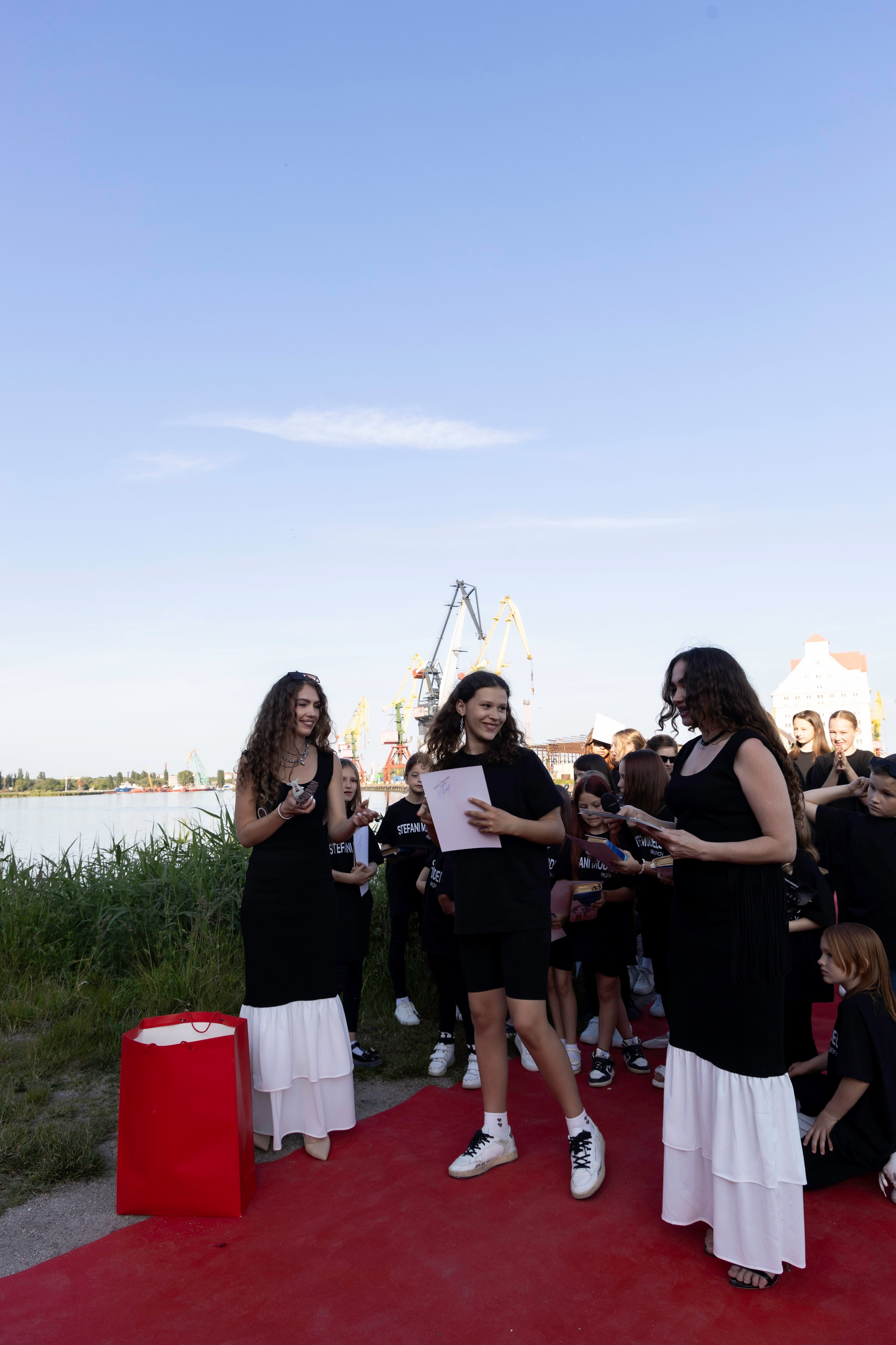 Открытие «FISUN | MIRAM Brand». Olya Posnimay