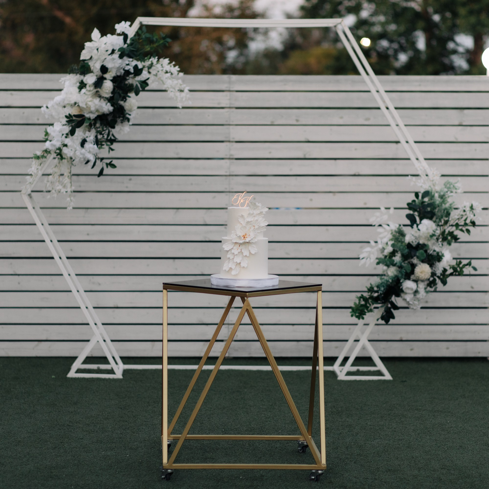 Кирилл и Карина. Свадебный и портретный фотограф в Омске Антон Карев