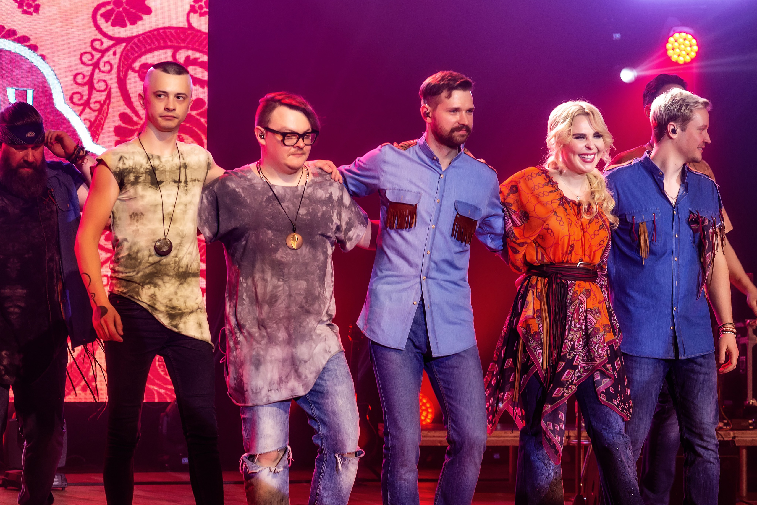 Концерт Пелагеи. Школьный, фэшн фотограф в Тюмени и в России Ирина Королева