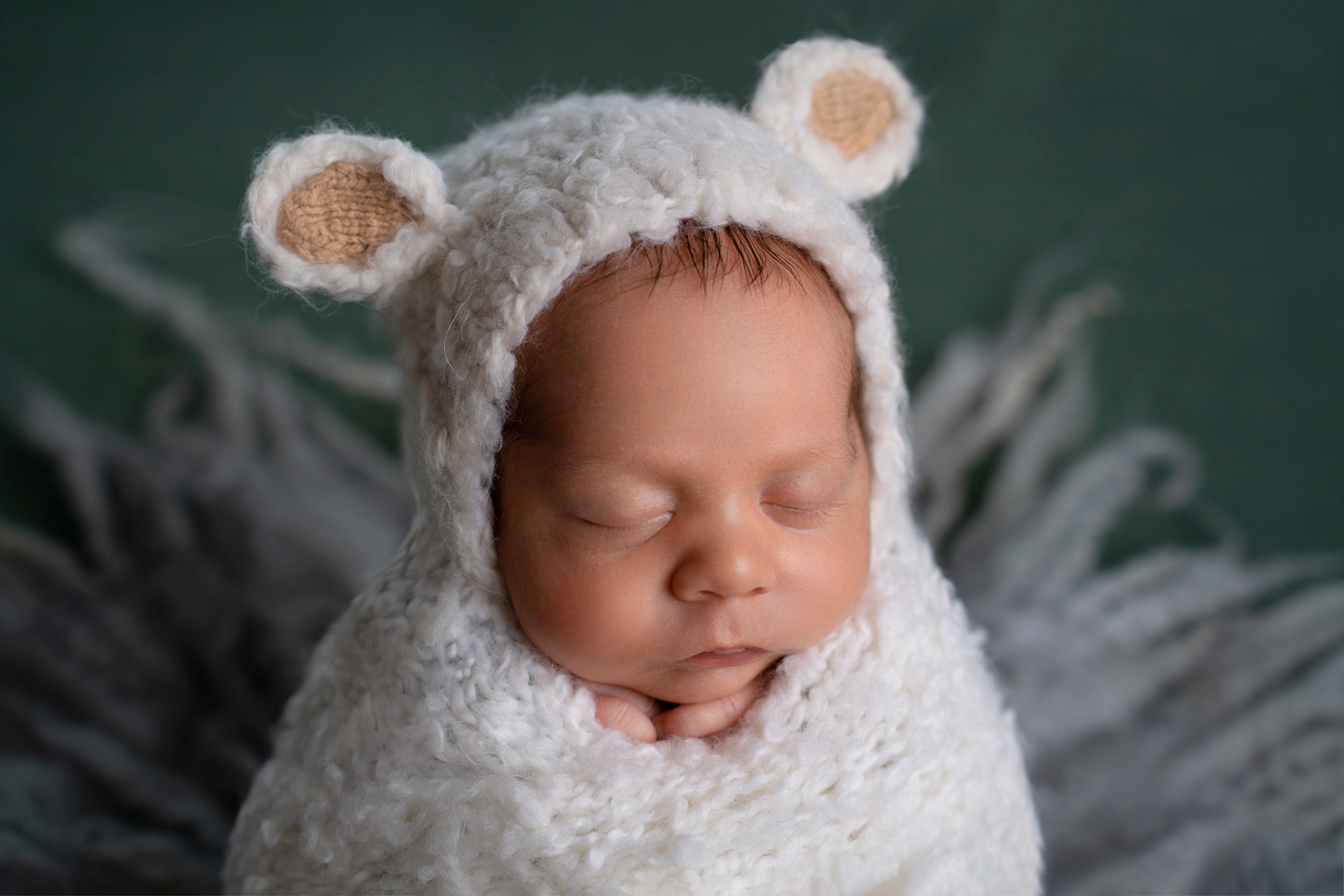 Ньюборн. Фотограф новорожденных Оренбург и свадебный фотограф Оренбург