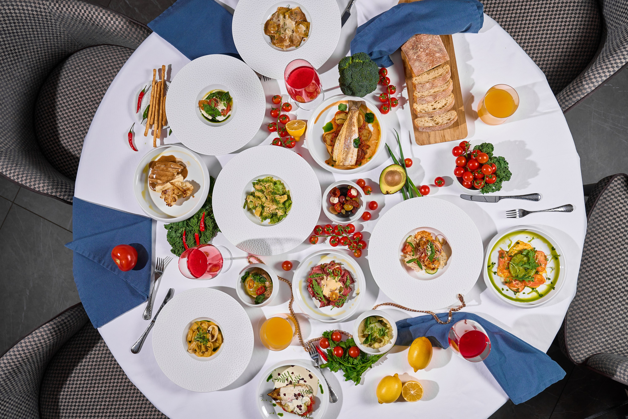 COSMOS ITALY — СЪЕМКА МЕНЮ