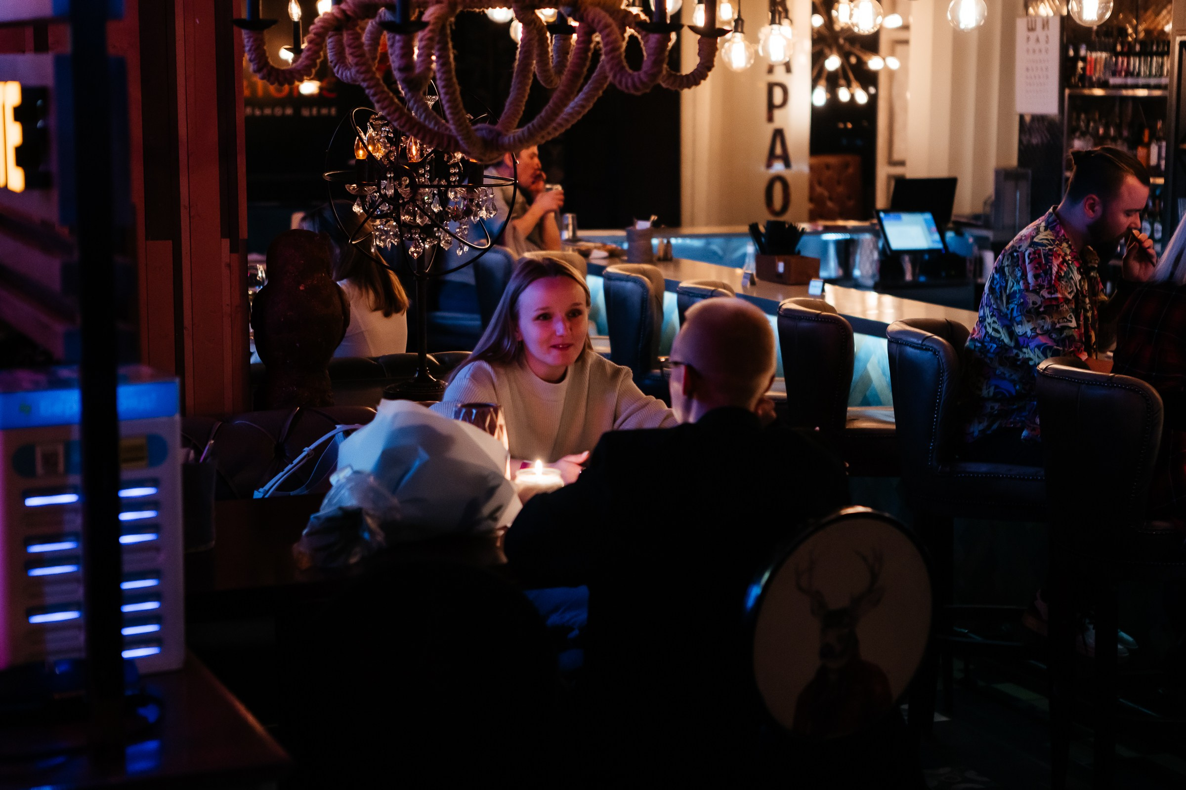 Полюшка в Lustra bar. Репортажный и свадебный фотограф Катерина Потапова