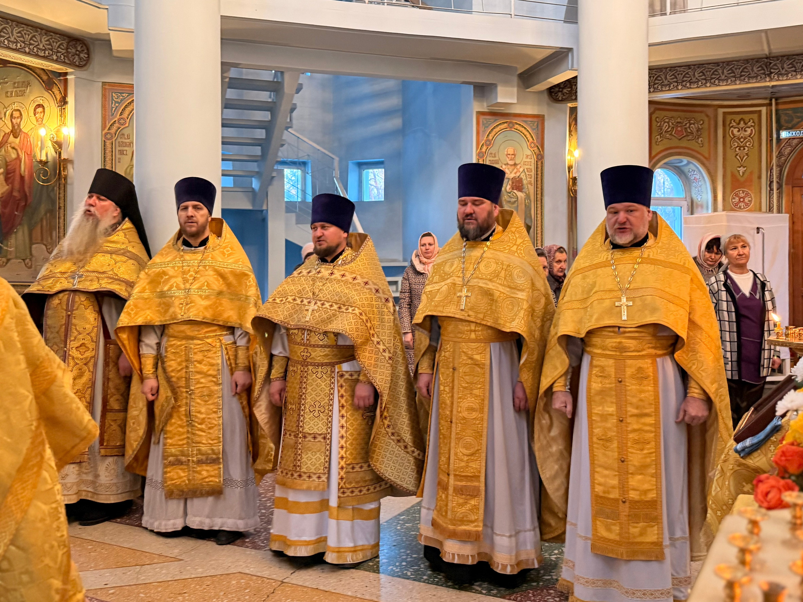 Соборная Божественная литургия духовенства Саратовского Юго-Западного благочиния. Саратовское Юго-Западное благочиние