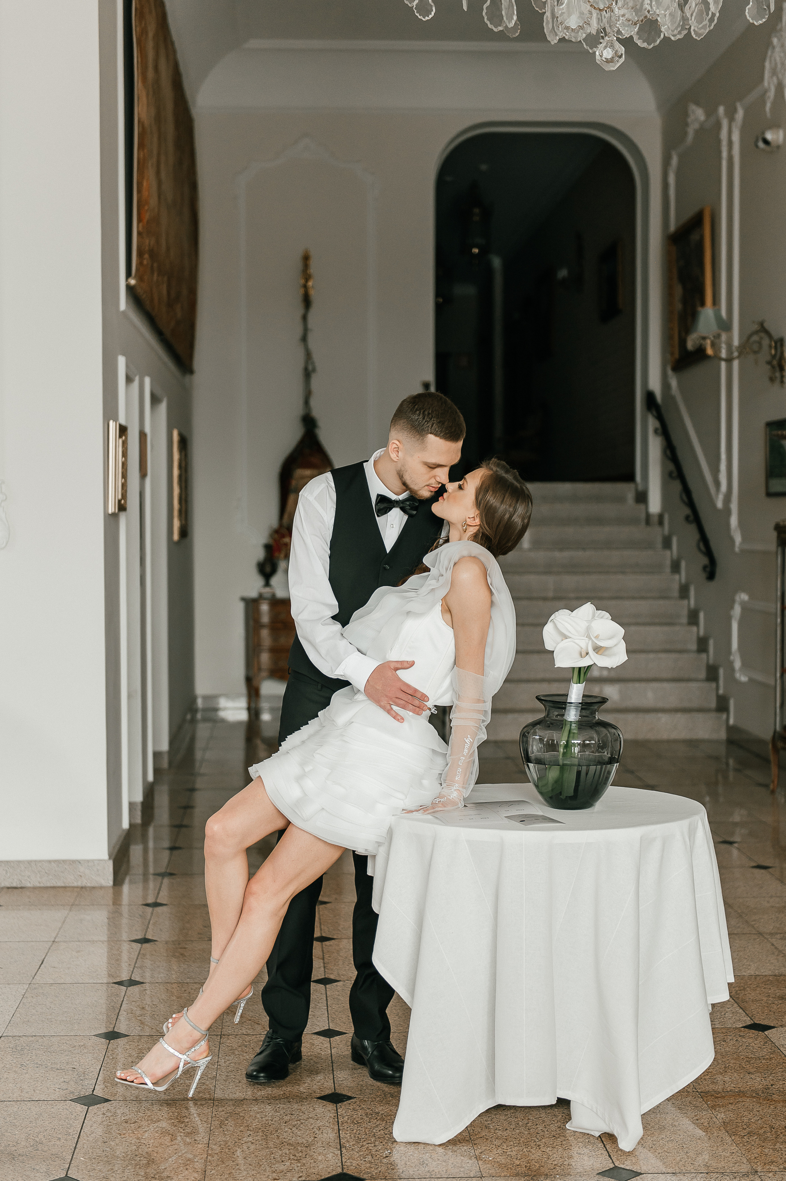 Свадебная фотосессия в бутик-отеле. Екатерина Бакурова — контент фотограф, женский фотограф в Краснодаре