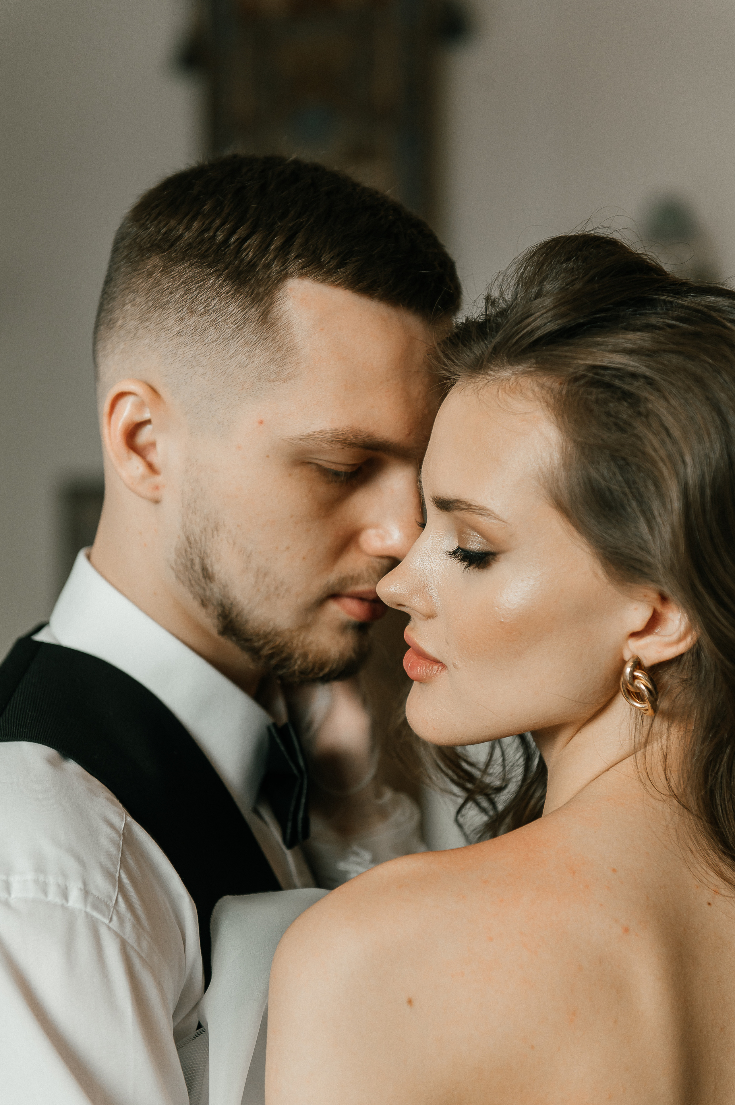 Свадебная фотосессия в бутик-отеле. Екатерина Бакурова — контент фотограф, женский фотограф в Краснодаре