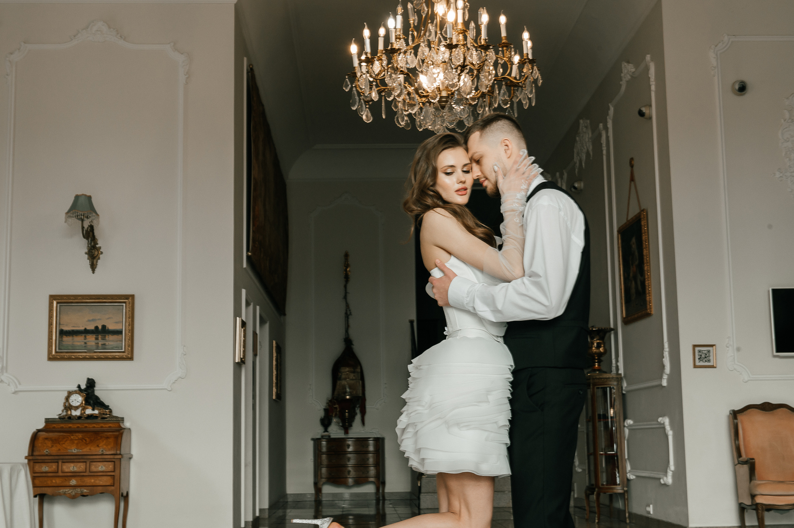 Свадебная фотосессия в бутик-отеле. Екатерина Бакурова — контент фотограф, женский фотограф в Краснодаре