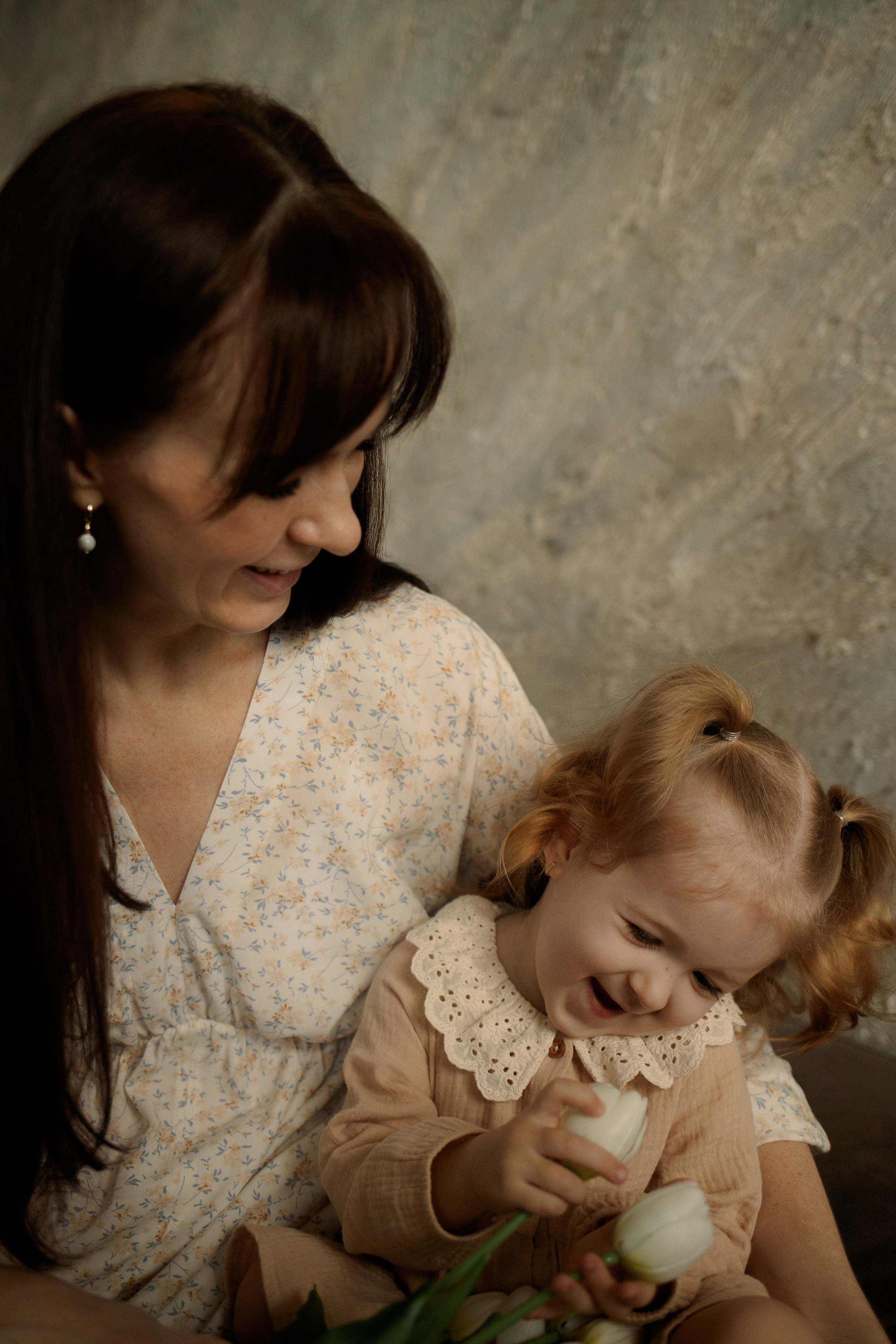 Настя и Анюта. Семейный фотограф Фотосессия беременности  Екатеринбург Елена Луткова