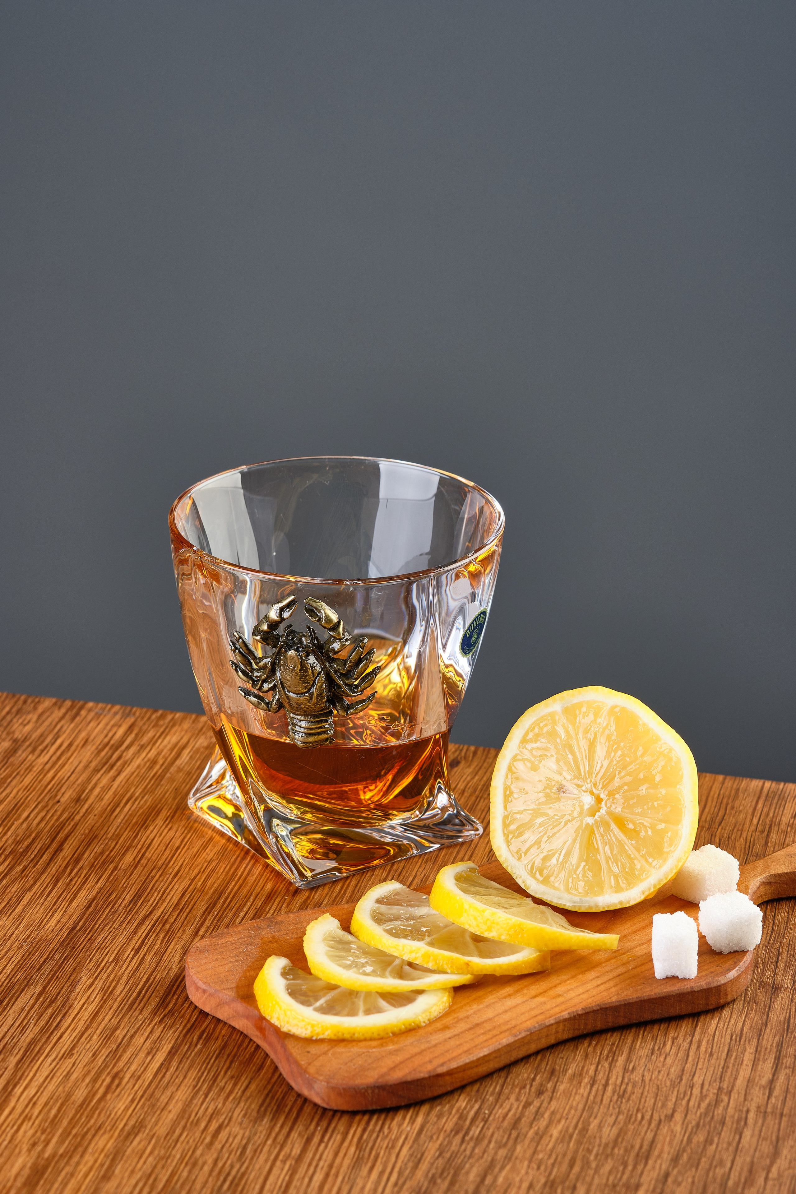 Бокалы. Предметный фотограф в Краснодаре