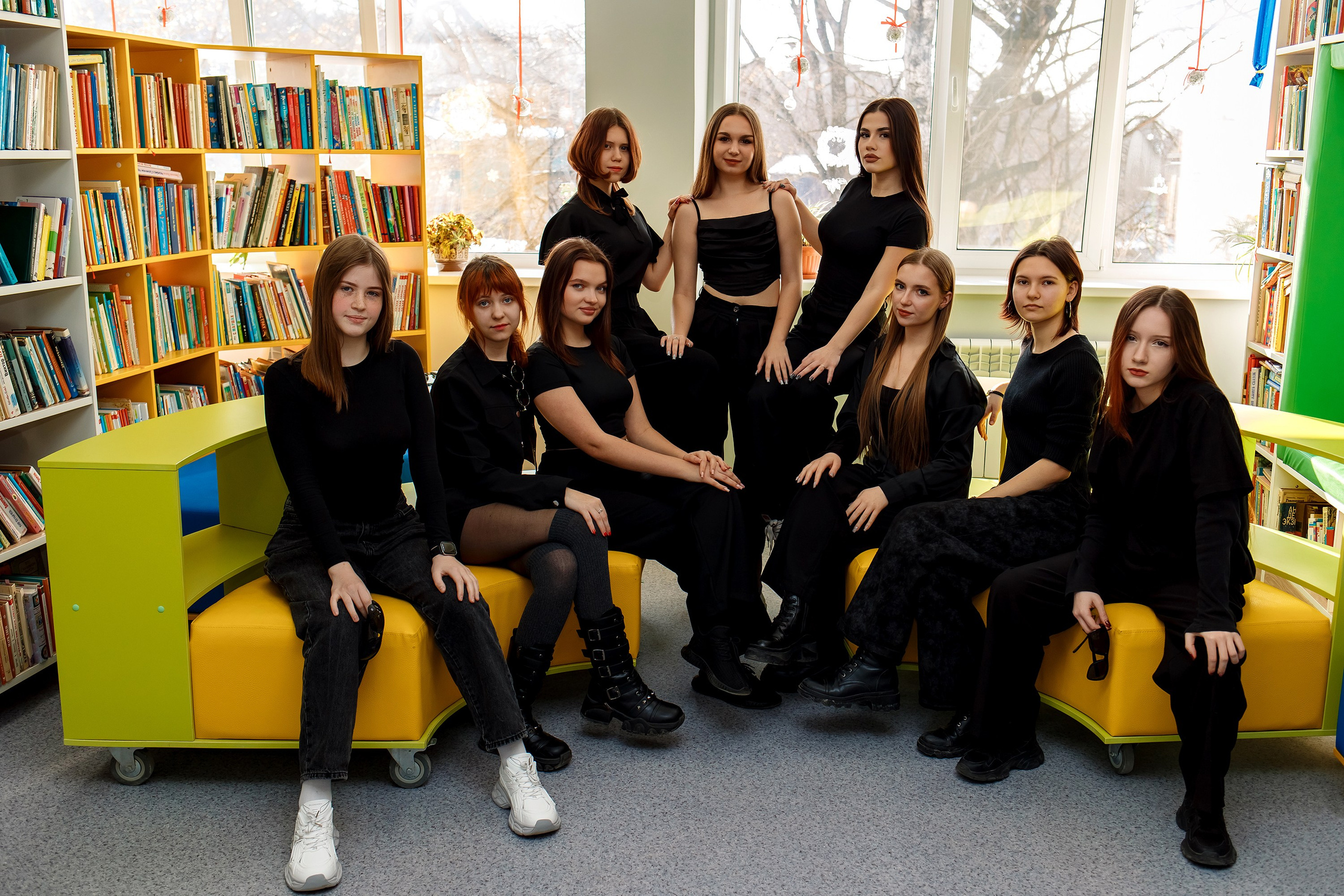 11 класс 7 школа. Фотограф Любовь Корниенко, Примоский край
