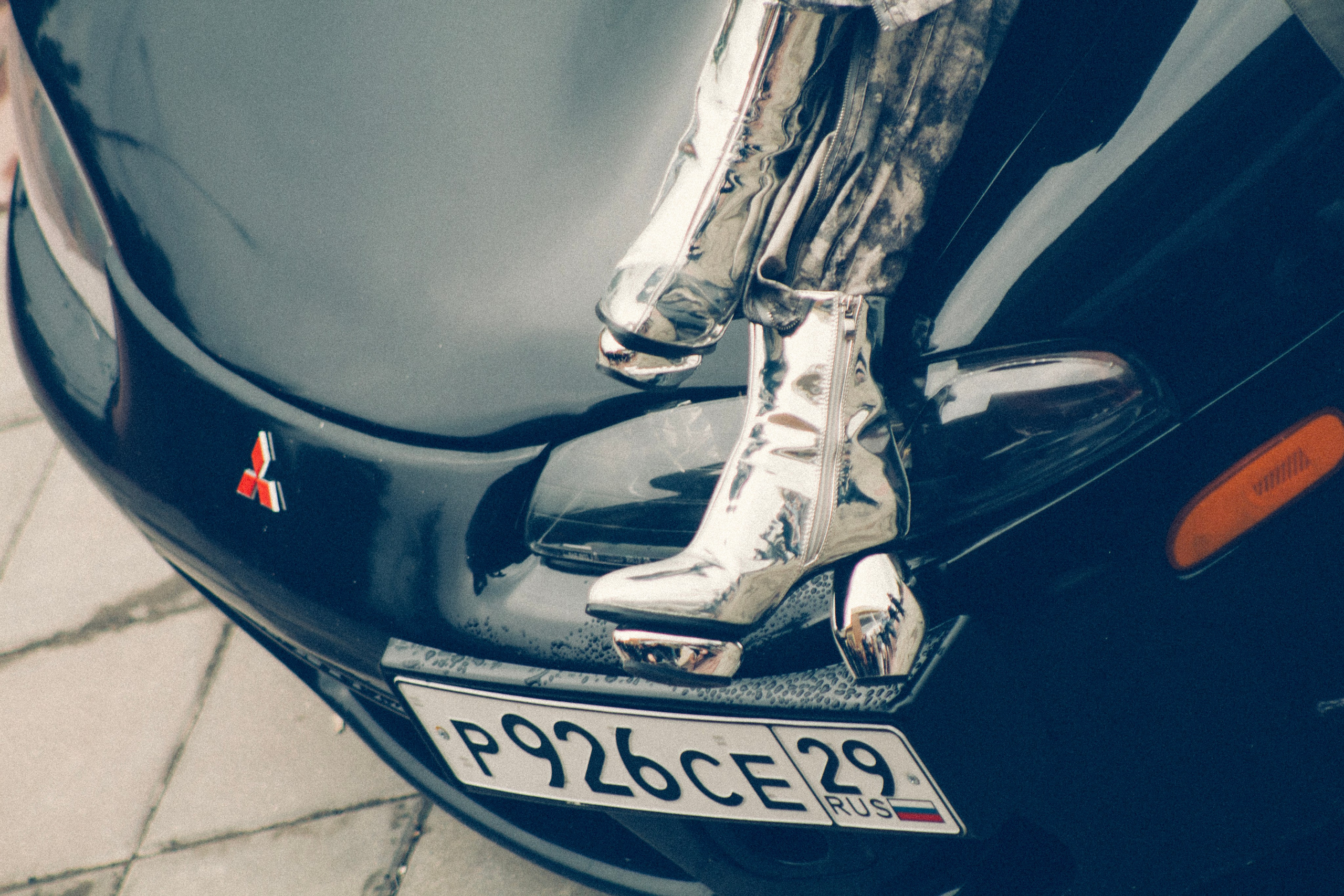 Синий токио. Портретный фотограф в москве вячеслав семиз