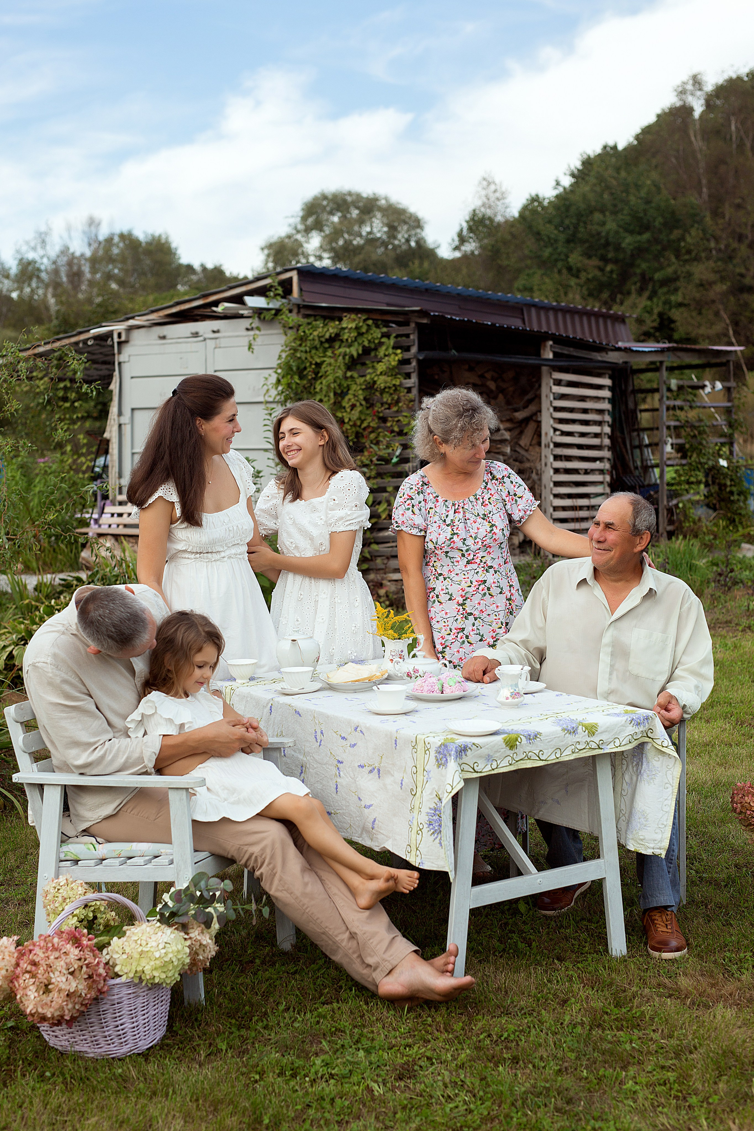 Евгений и Анастасия с родными. Людмила Далидович топовый семейный фотограф Находка/Владивосток