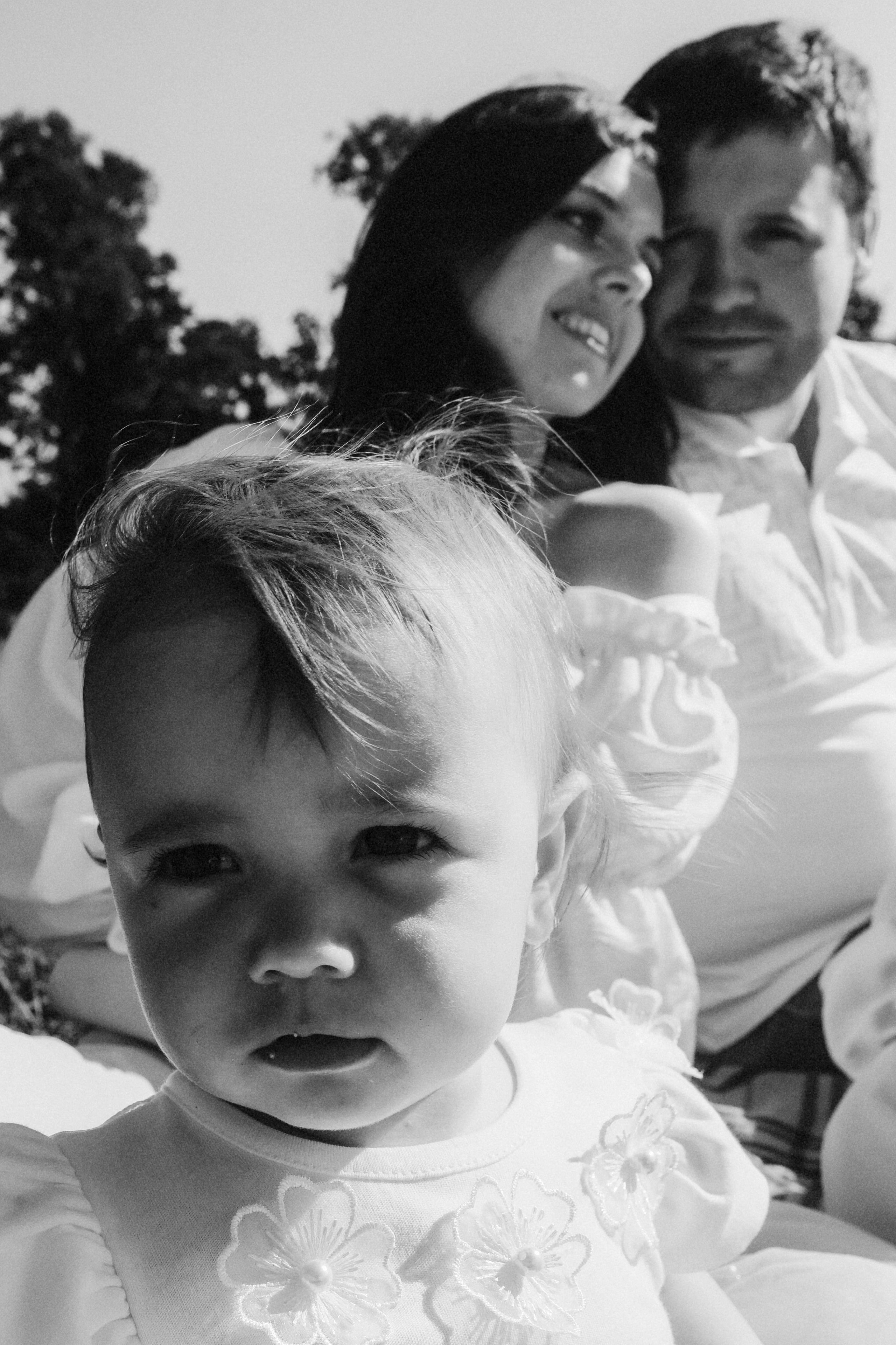 Семейная фотопрогулка на заливе. Алена Виталий Илона Ника. Семейный и свадебный фотограф в Санкт-Петербурге Яна