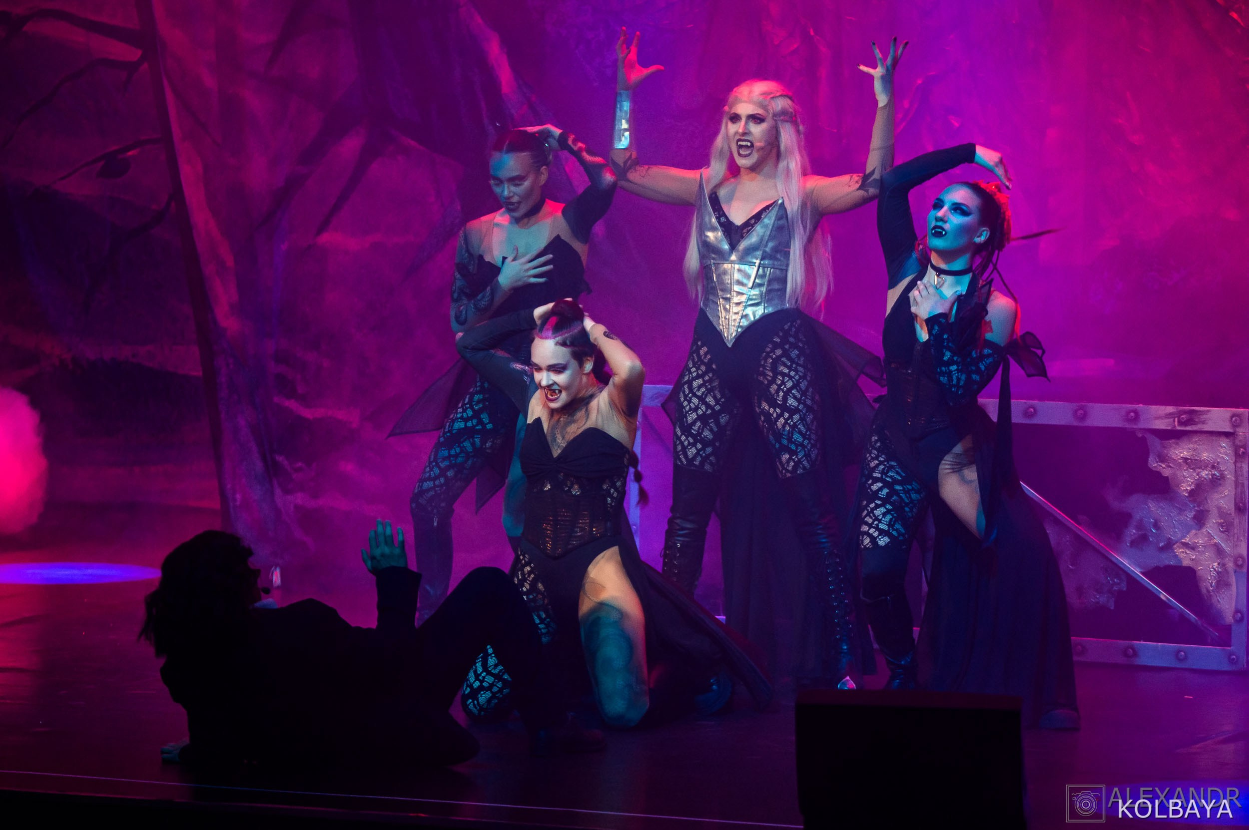 Мюзикл Дракула. Концертный и театральный репортажный фотограф в Москве Александр Колбая