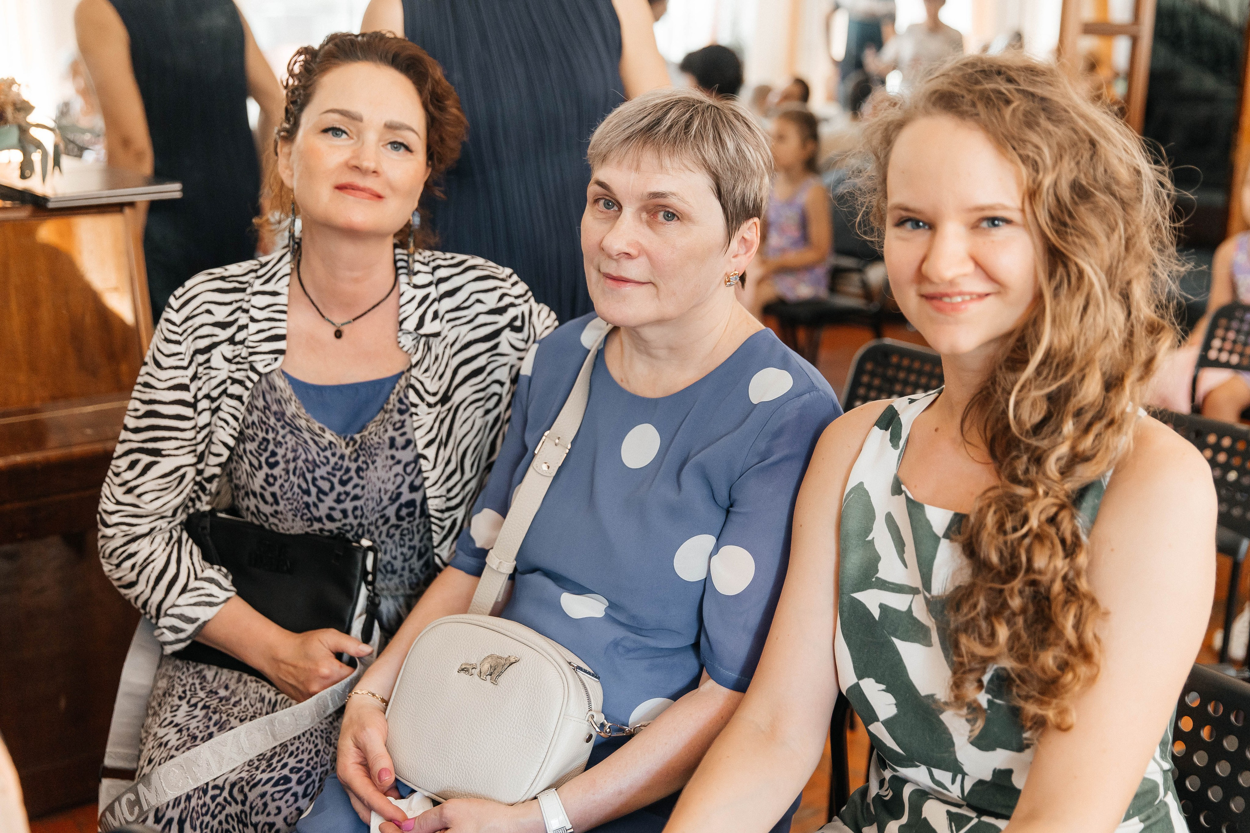 Гимназия Пеленг. _Carpe diem_