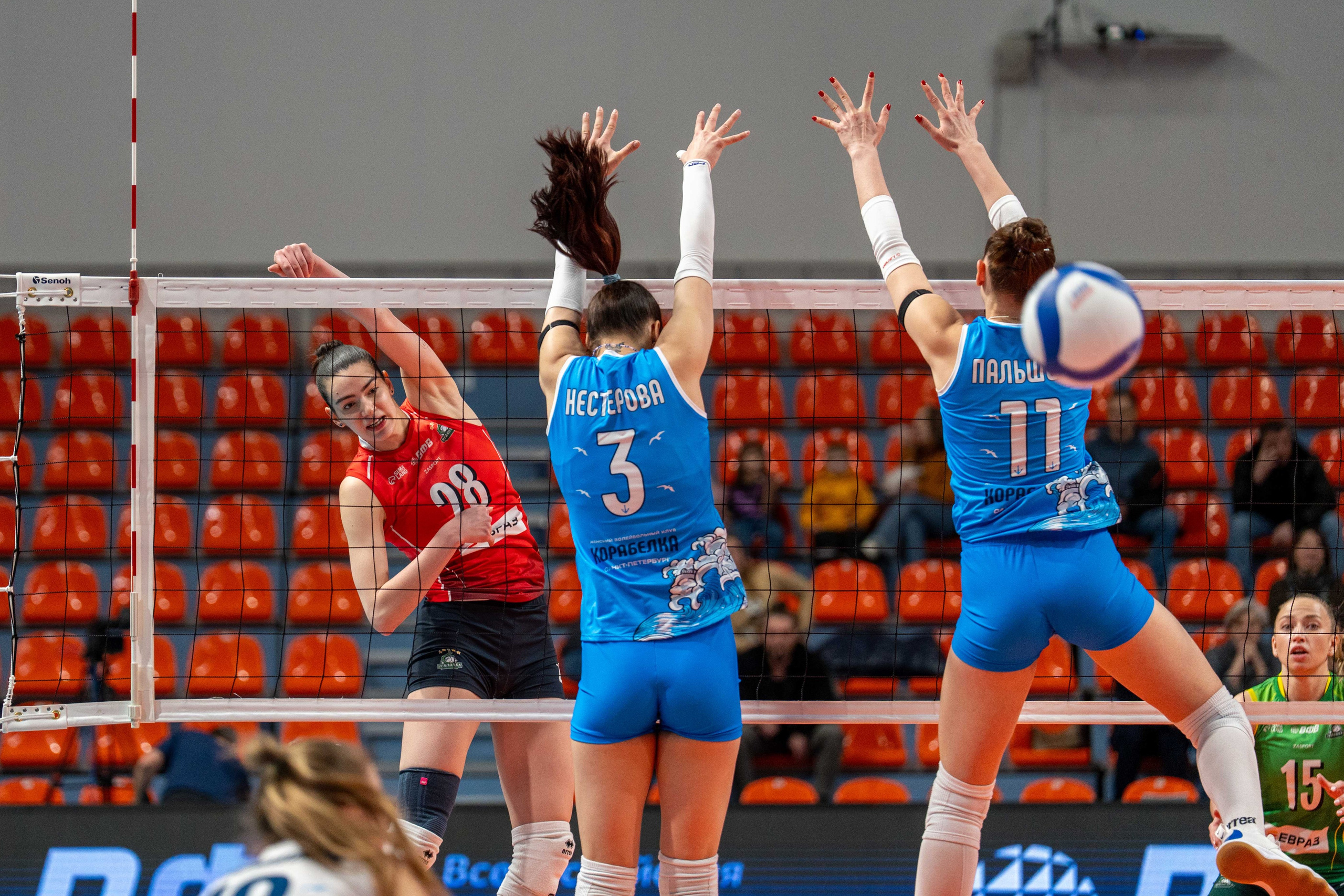 Корабелка — Уралочка-НТМК: фотогалерея 17-го тура Суперлиги 2025/26 | Антон Гауф. Спортивный фотограф в Санкт-Петербурге | Антон Гауф