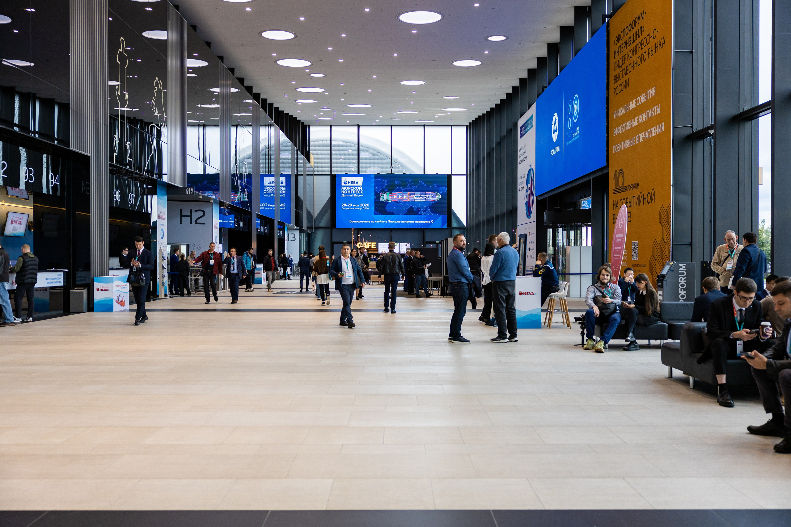 Выставка НЕВА 2025. Репортажный фотограф Санкт-Петербург | Роман Карбышев