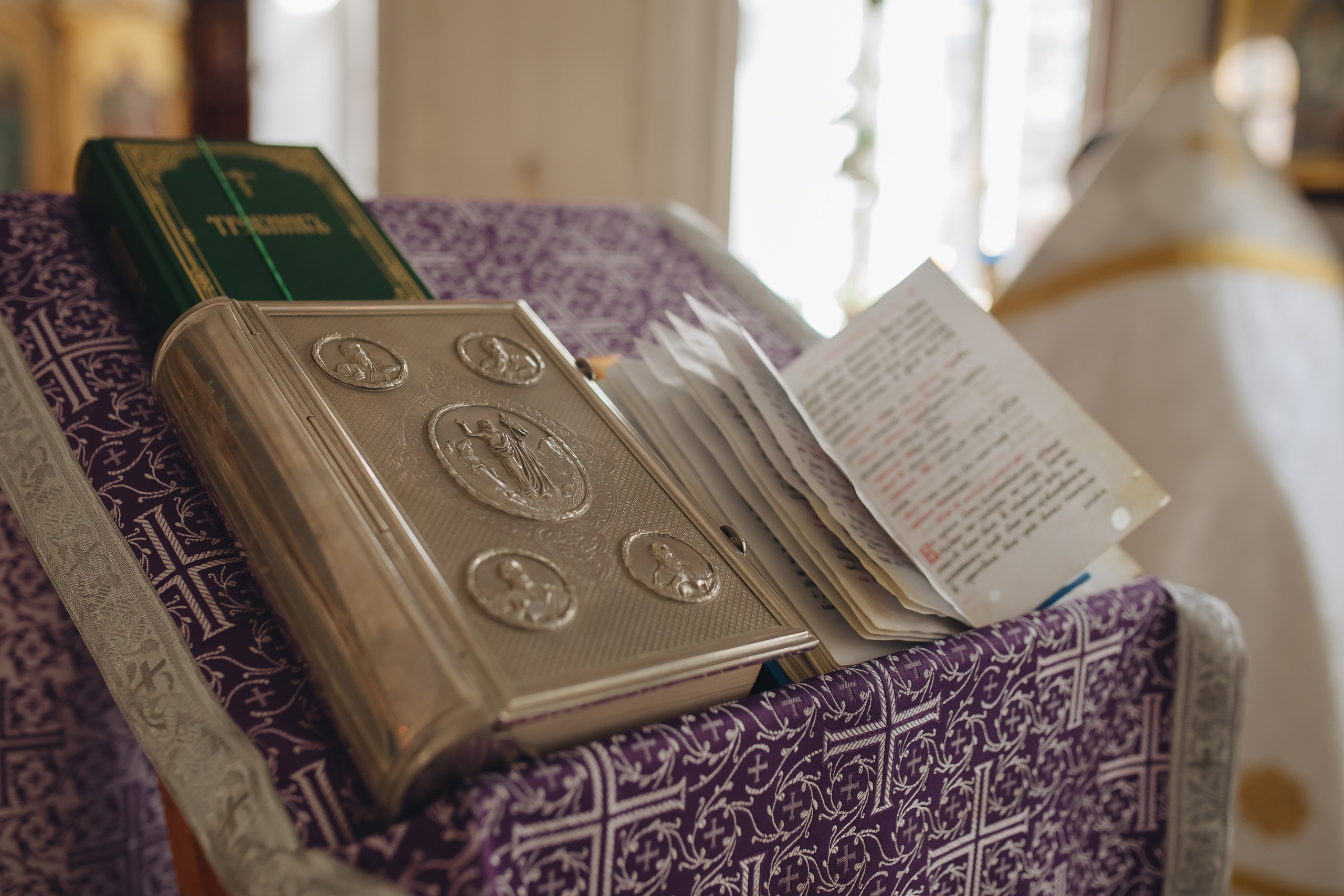 Крещение в светлом Храме. Семейный и детский фотограф в Москве Дорогова Екатерина