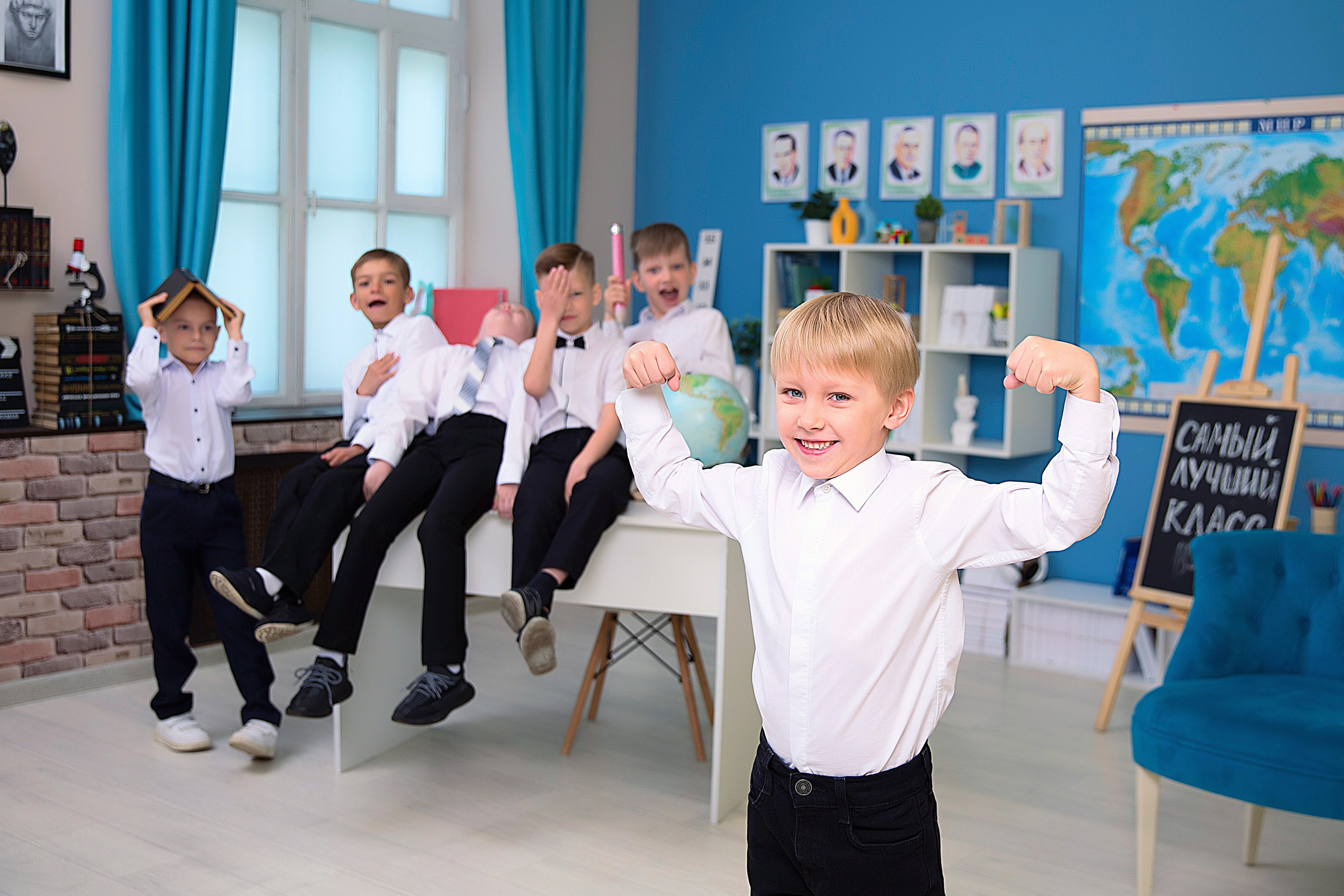 Выпускные фотосессии. Детский школьный фотограф в Кемерово Зиновьева Екатерина