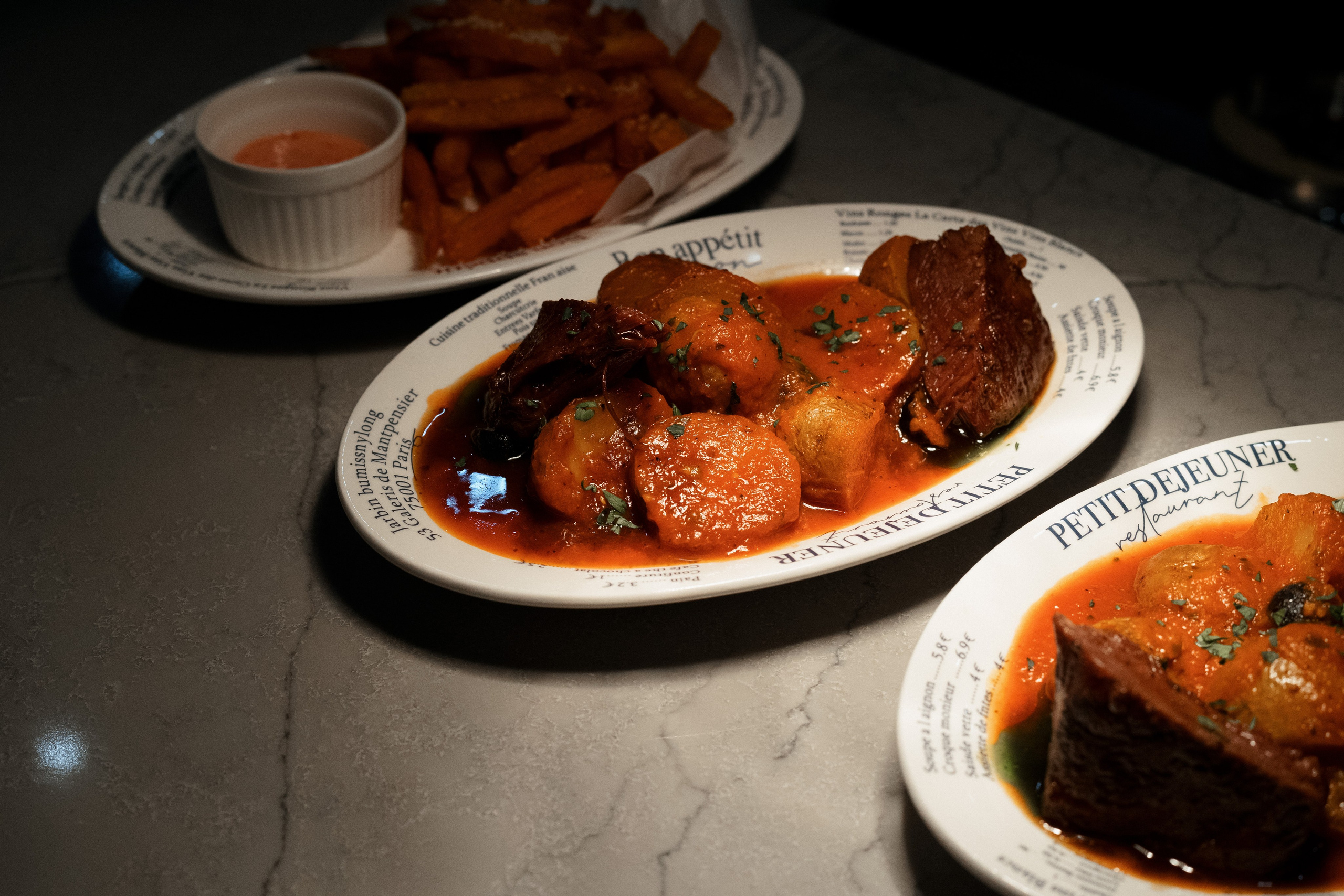 AMORE ОТКРЫТИЕ — DAY II. СВОИ. ФОТООТЧЕТЫ-СОБЫТИЯ-МЕСТА