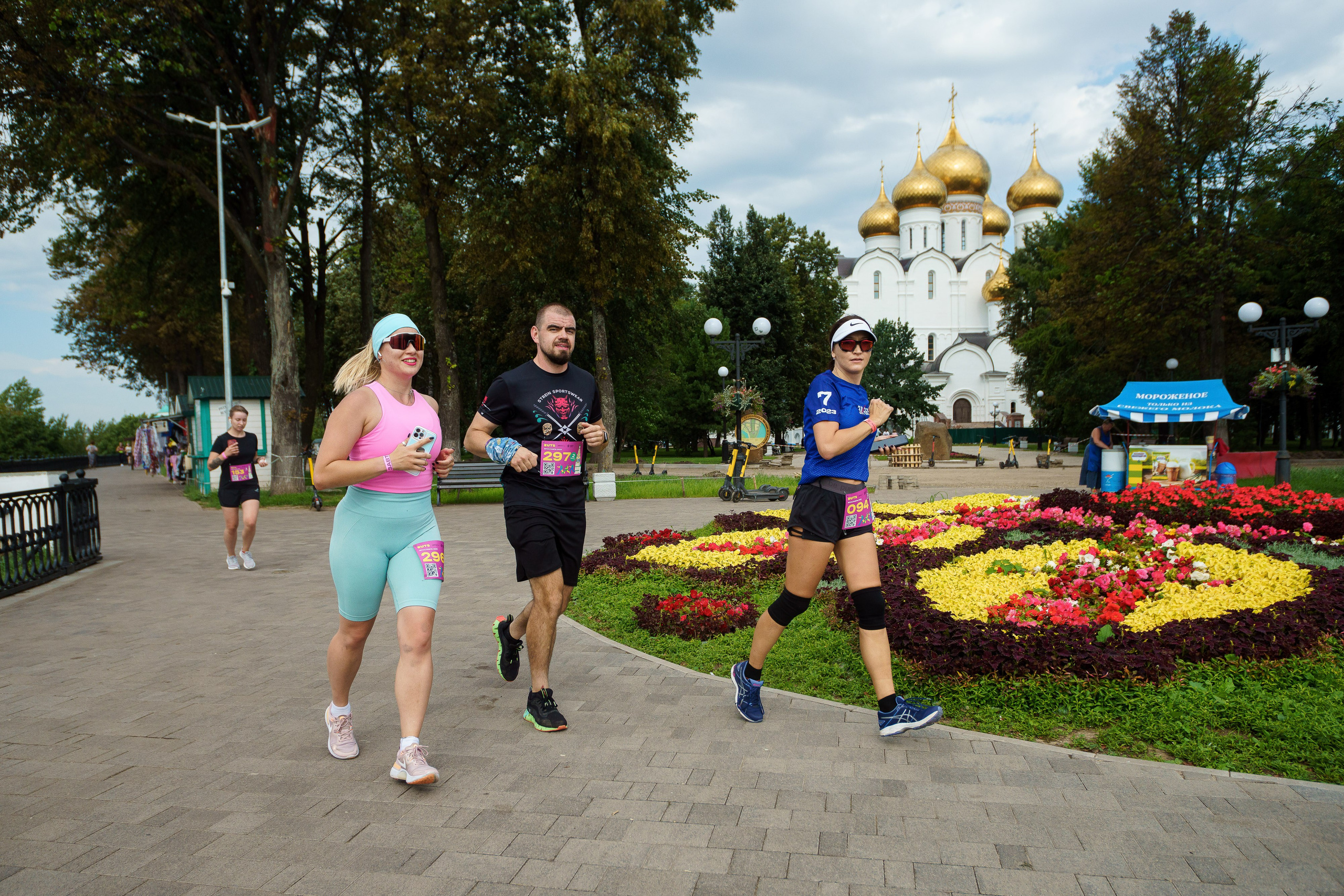 Забег серии RUTS в городе Ярославле. Репортажный фотограф Сергей Сажин г. Ярославль
