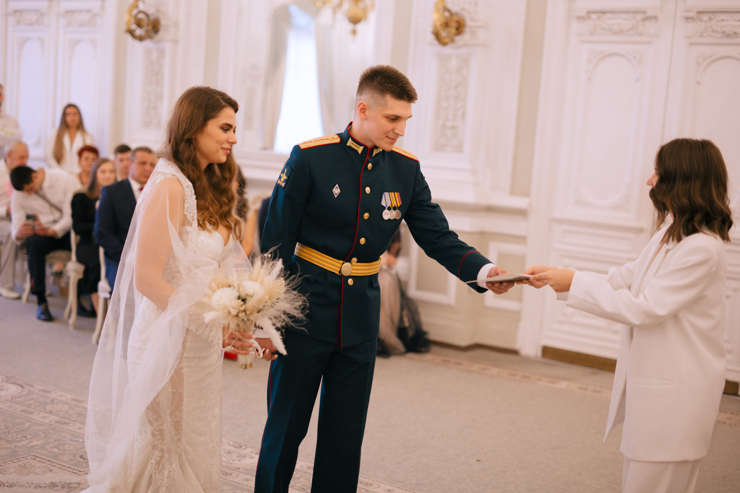 Роспись в I Дворце, СПб. Портретный и репортажный фотограф в Санкт-Петербурге Елизавета Я