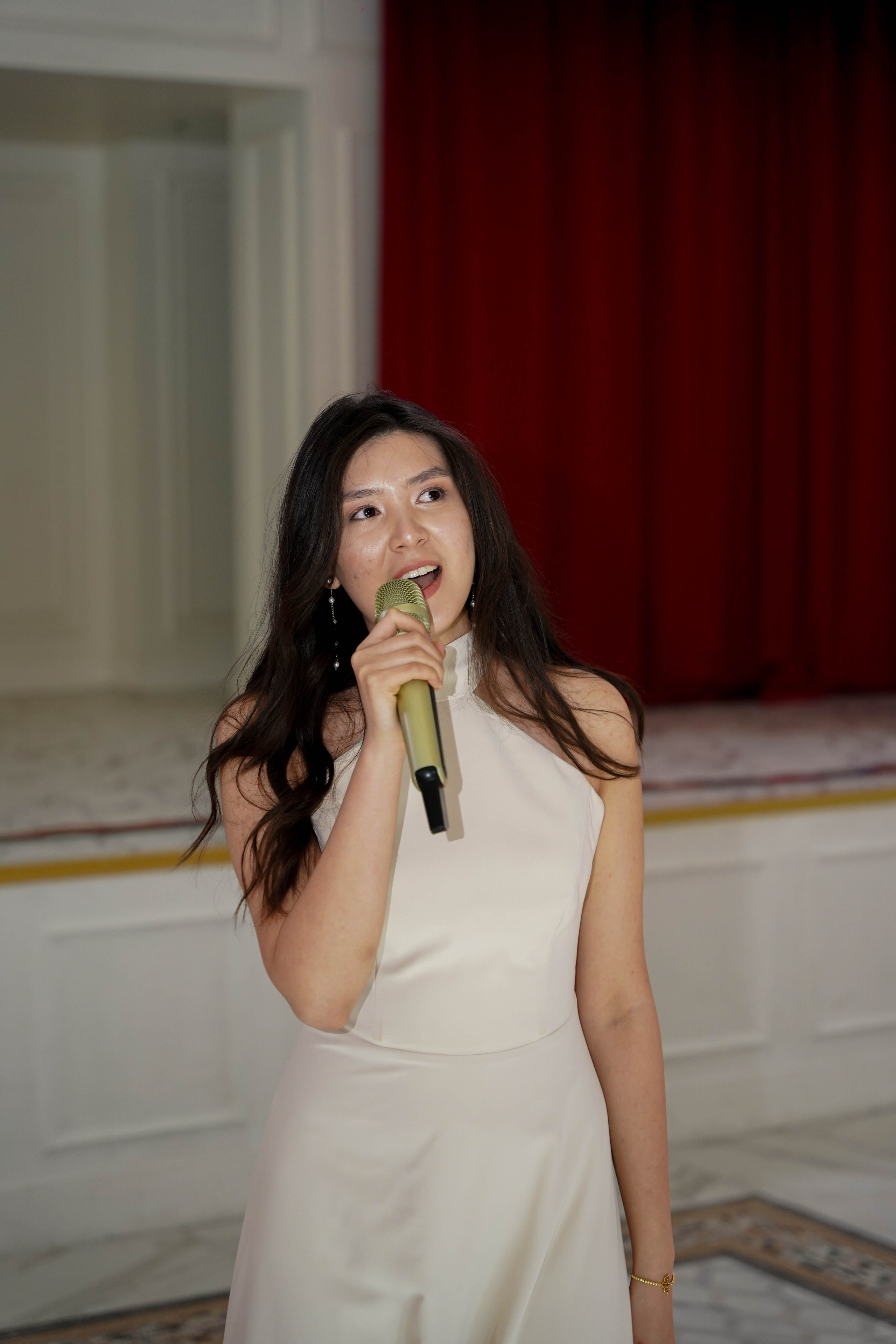 Dana uzatu. Фотограф Ернар Ержанов