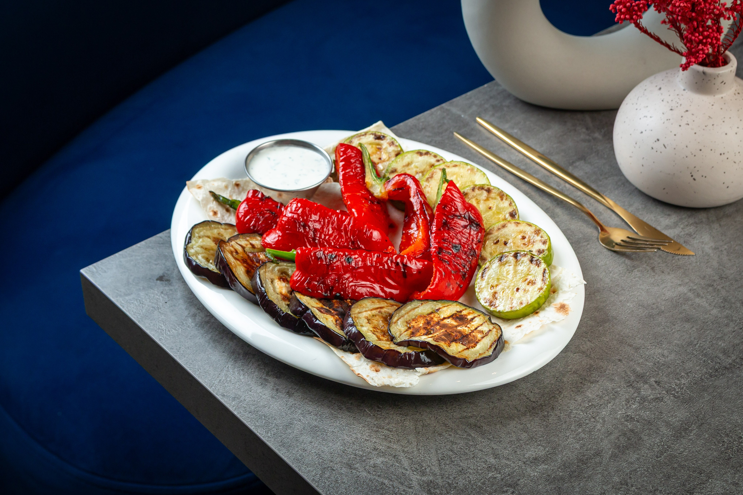 Рестобар Сон. Александр Стряпунин — предметный фотограф в Улан-Удэ