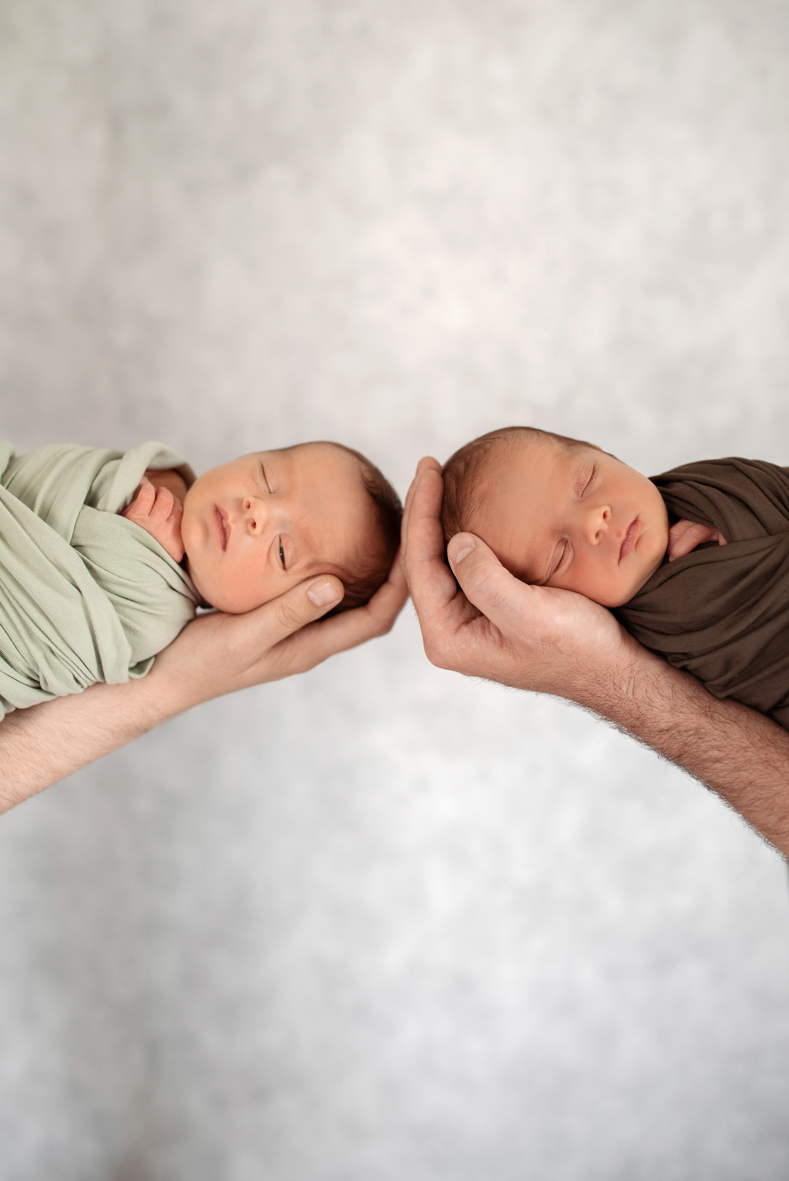 Двойняшки. Фотограф новорожденных и детей до года в Челябинске Иванова Елена