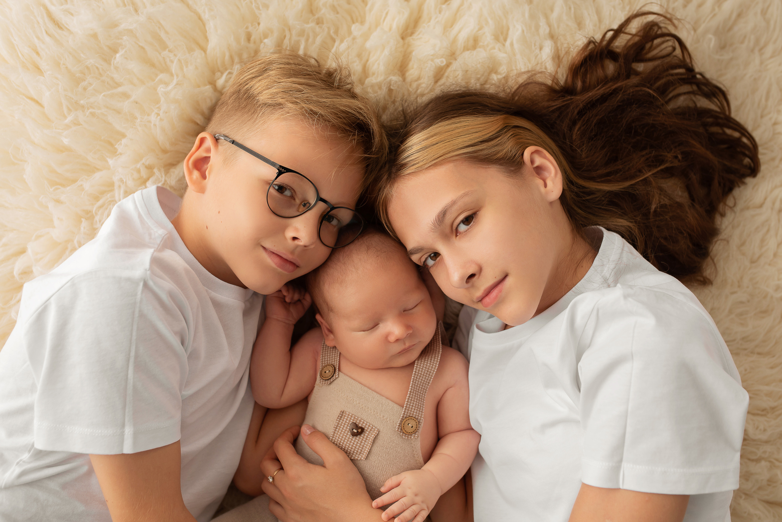 Новорожденные мальчики. Фотограф новорожденных и детей до года в Челябинске Иванова Елена