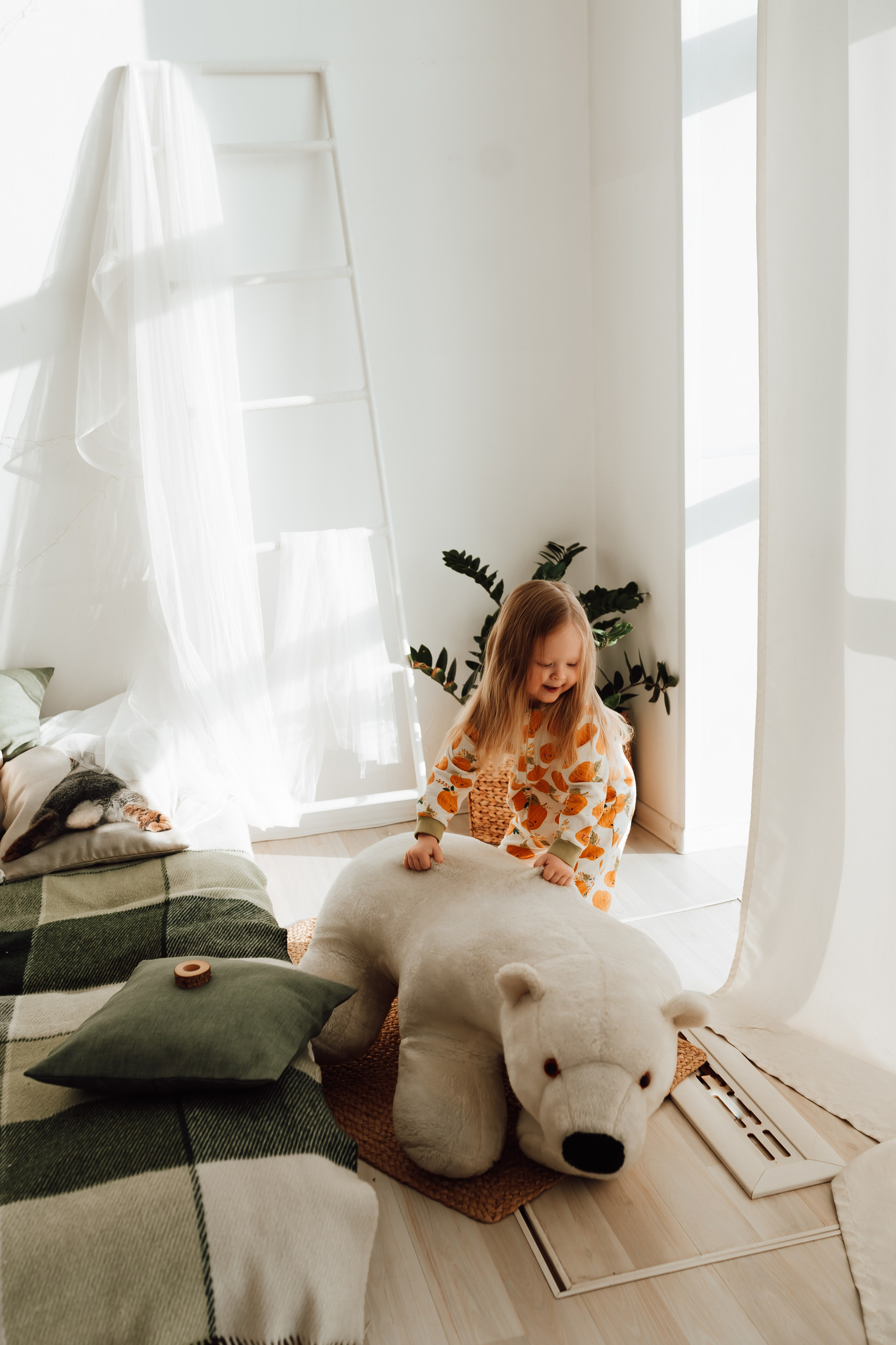 Фотосъемка мамы с дочкой. Фотограф Ким Наталья в Красноярске