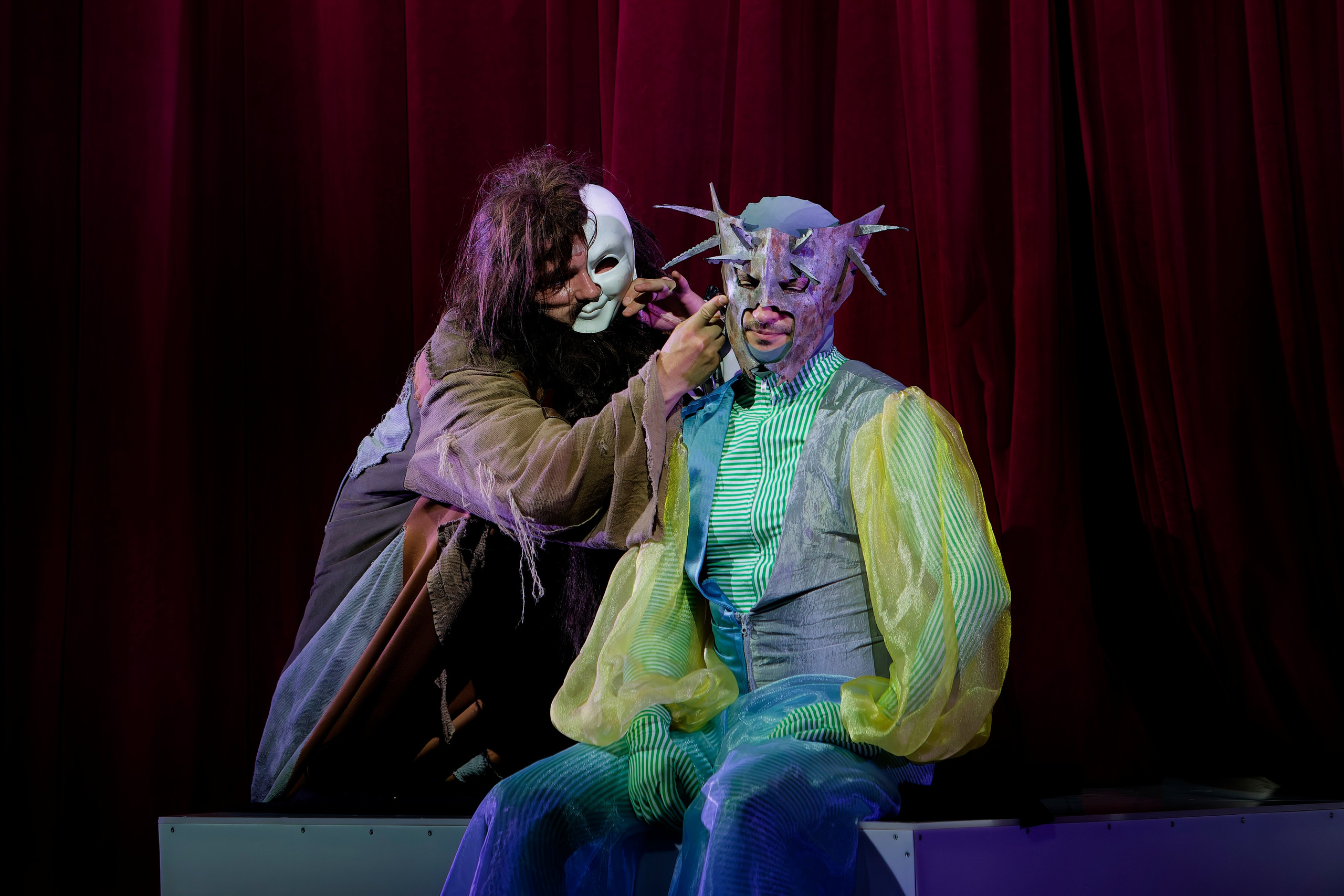 Спектакль «Любовь к трем апельсинам». Кутузов Евгений Фотограф в Южно-Сахалинске