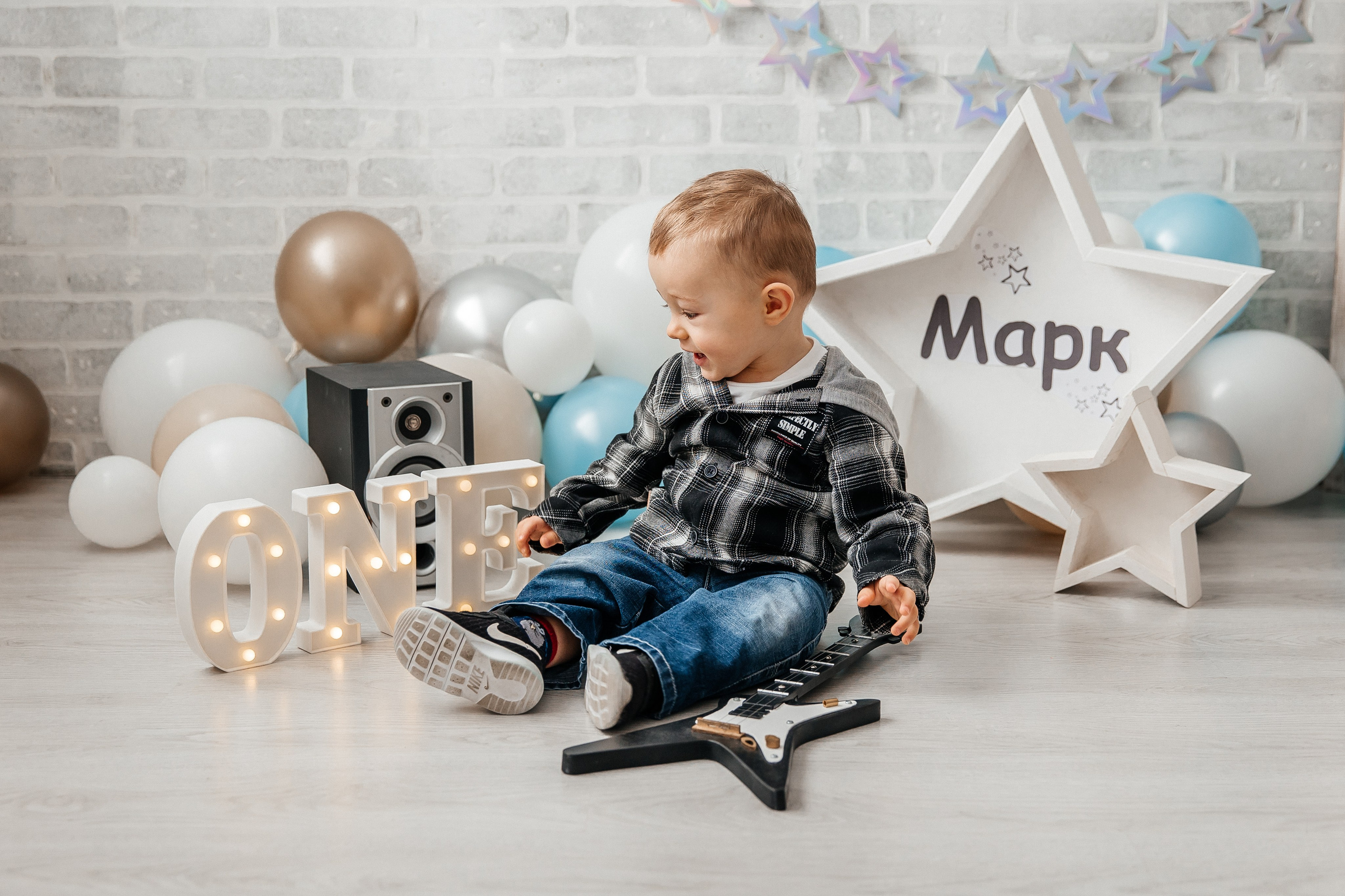 Гитара. Детский фотограф, выпускные альбомы в Нижнем Новгороде Бодягина Мария