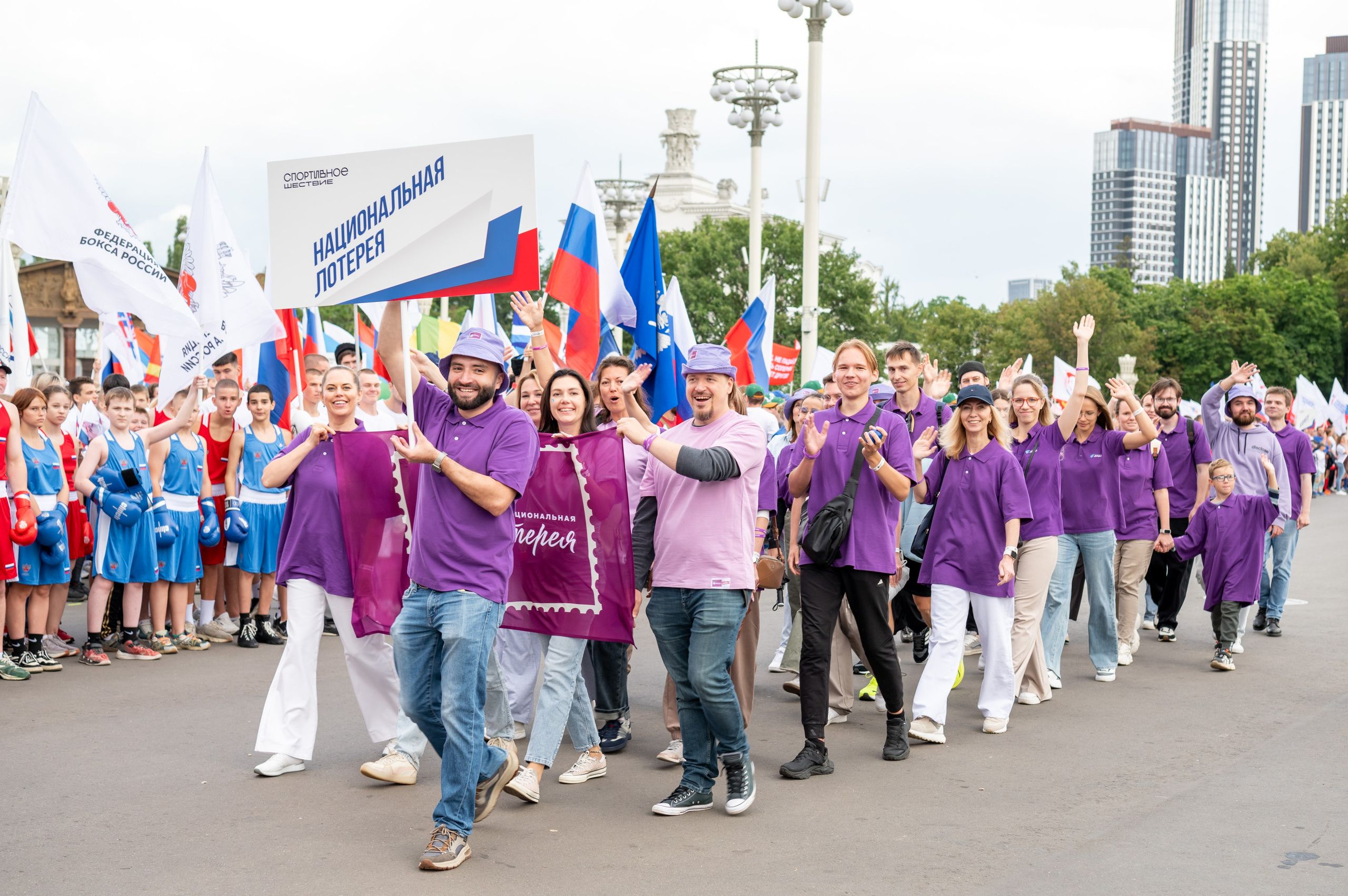 Спортивное шествие посвященное Дню физкультурника!. Детский и семейный фотограф г. Москва Оксана Катаджи