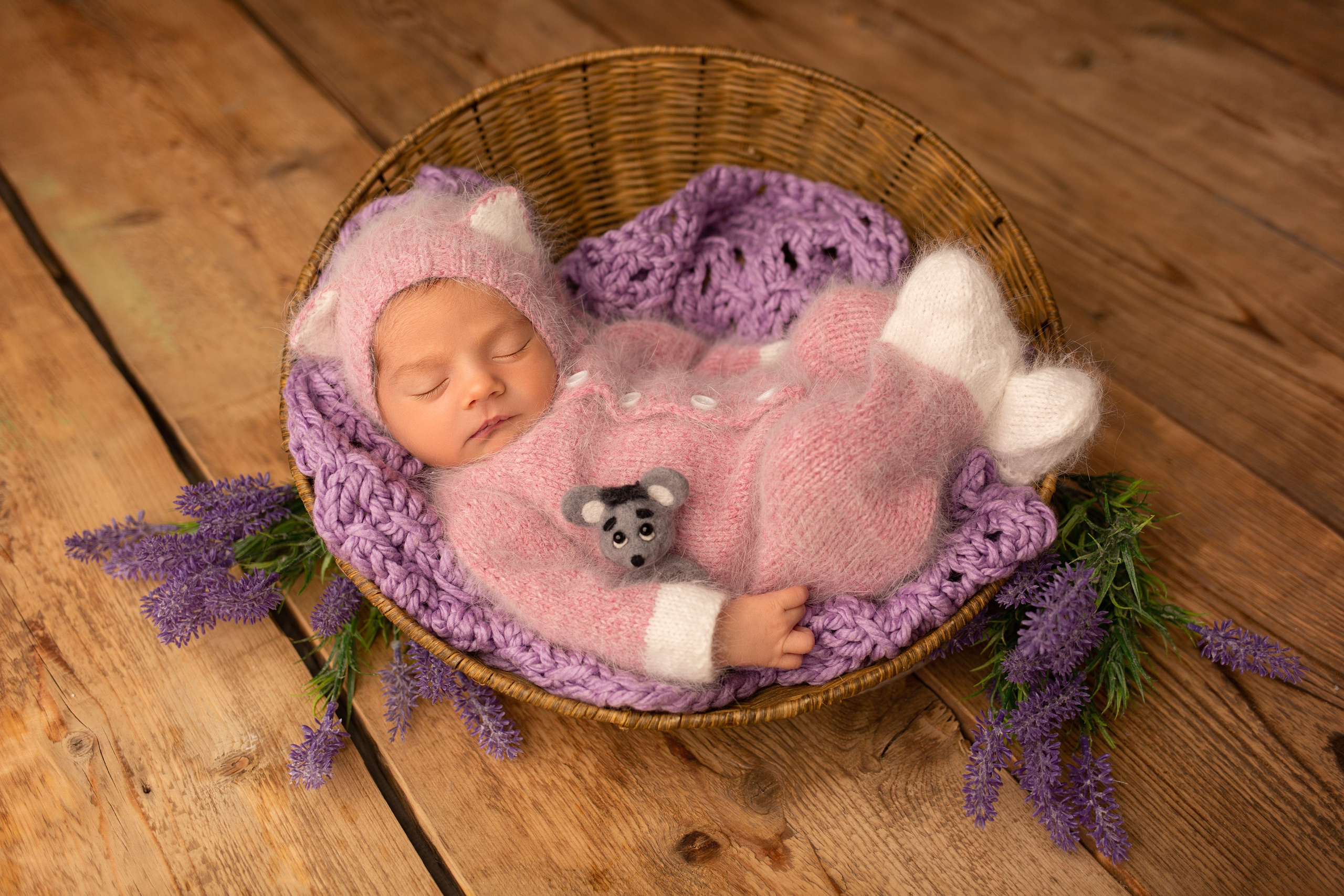 Ньюборн девочки. Фотограф новорожденных, семейный, детский фотограф в Москве и Московской области