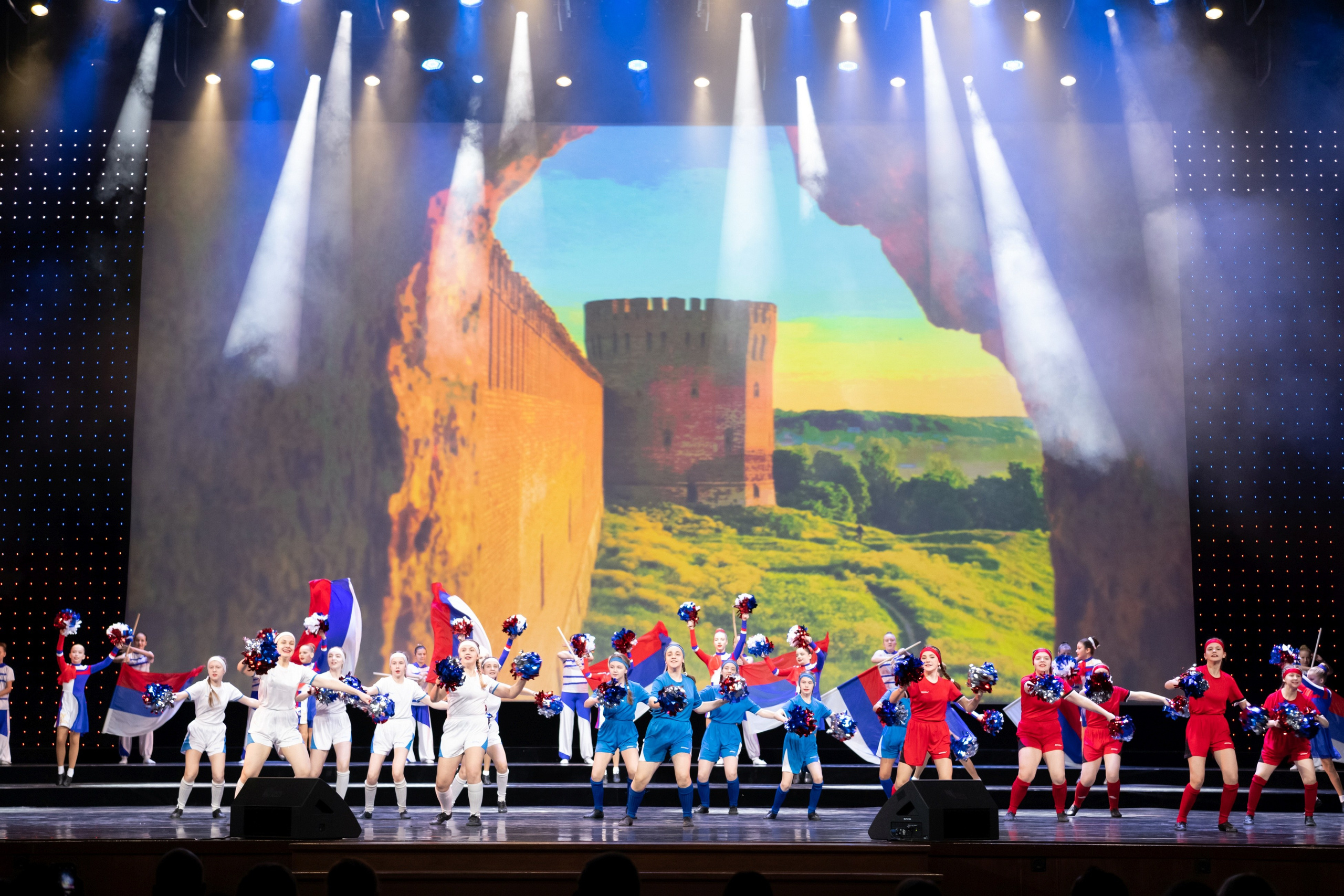 2 февраля, концерт Таланты России, Кремлевский Дворец. Золотое яблочко