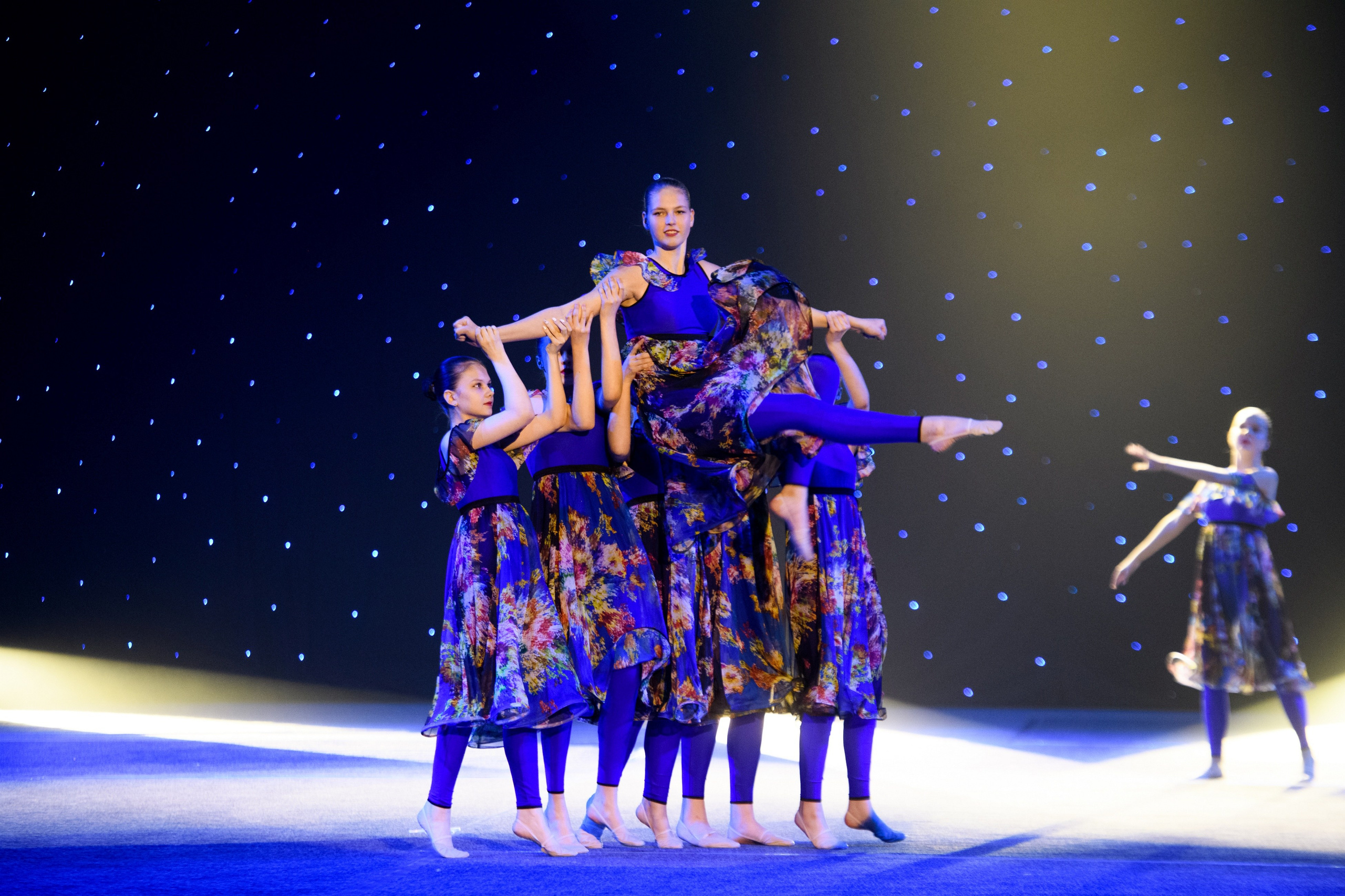 6 мая, концерт 10 лет, Сибур Арена, г. Санкт-Петербург. Золотое яблочко