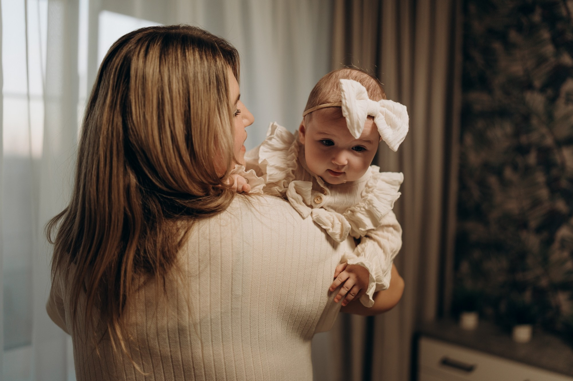 Семейная фотосессия с двойняшками в квартире. Свадебный и репортажный фотограф в Ярославле Евгений Сальников