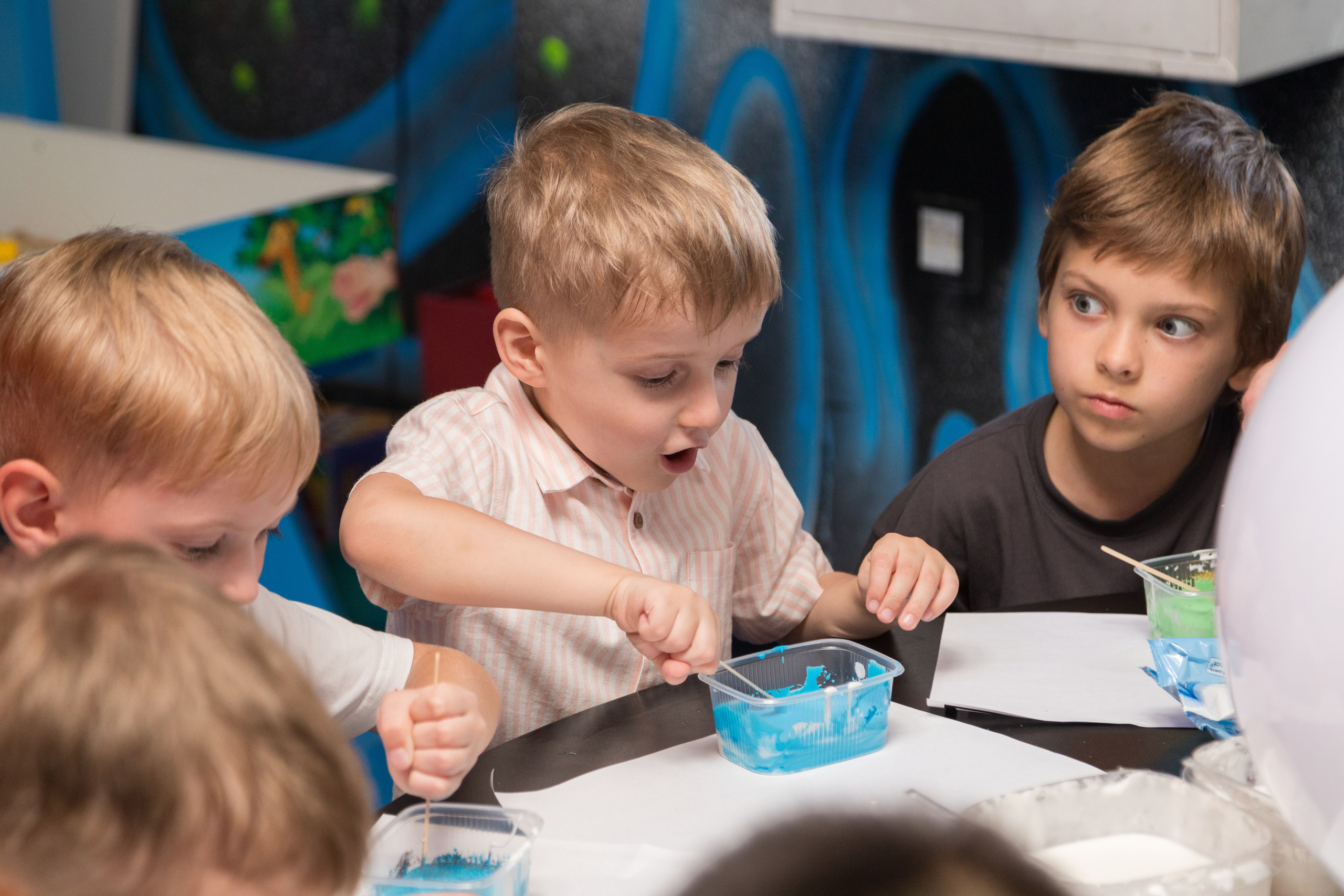 День рождения Феди, 5 лет. НЕОПАРК. Детский и контент фотограф Надя Волкова Санкт-Петербург