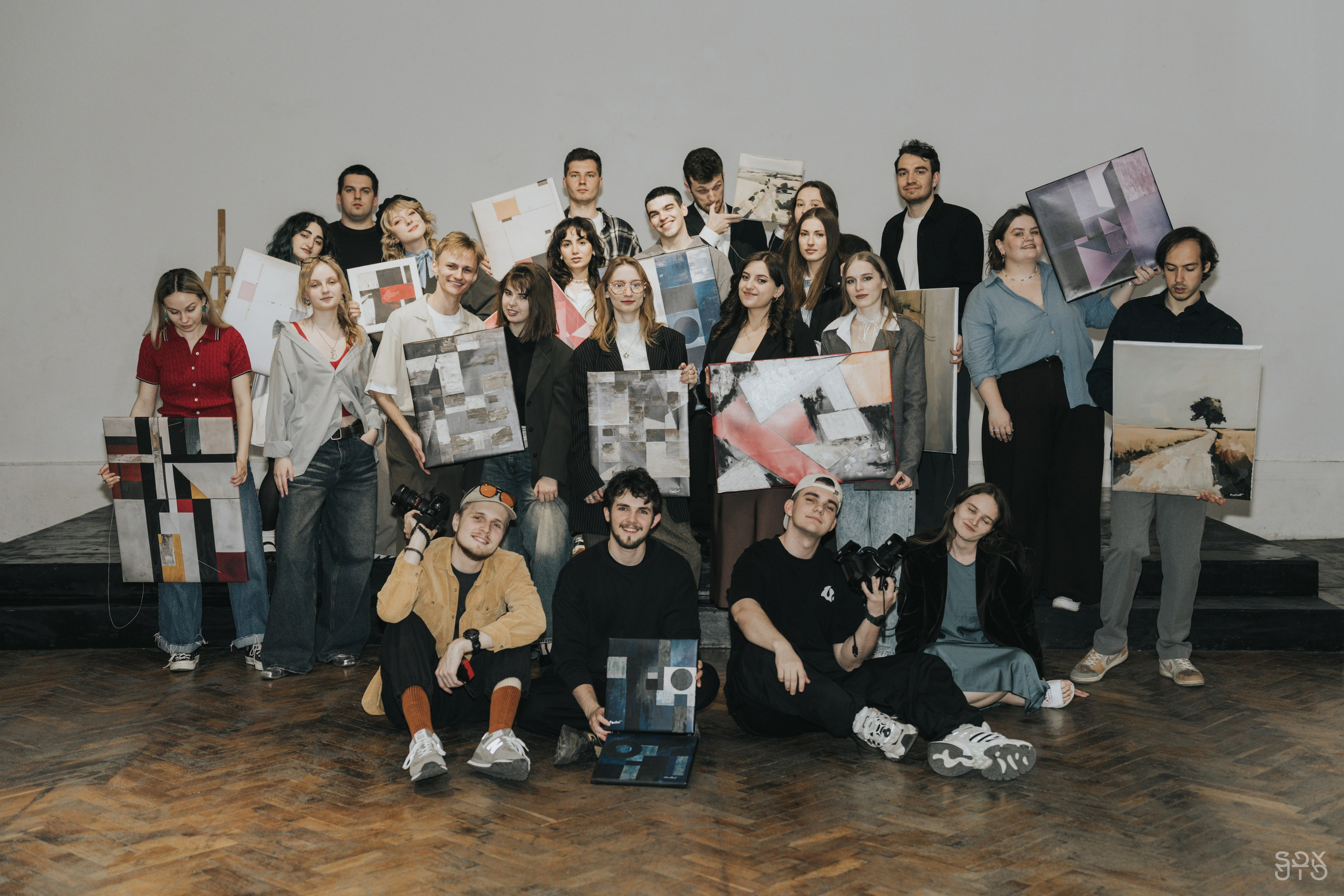 BAKED ROLL x Grad! ent