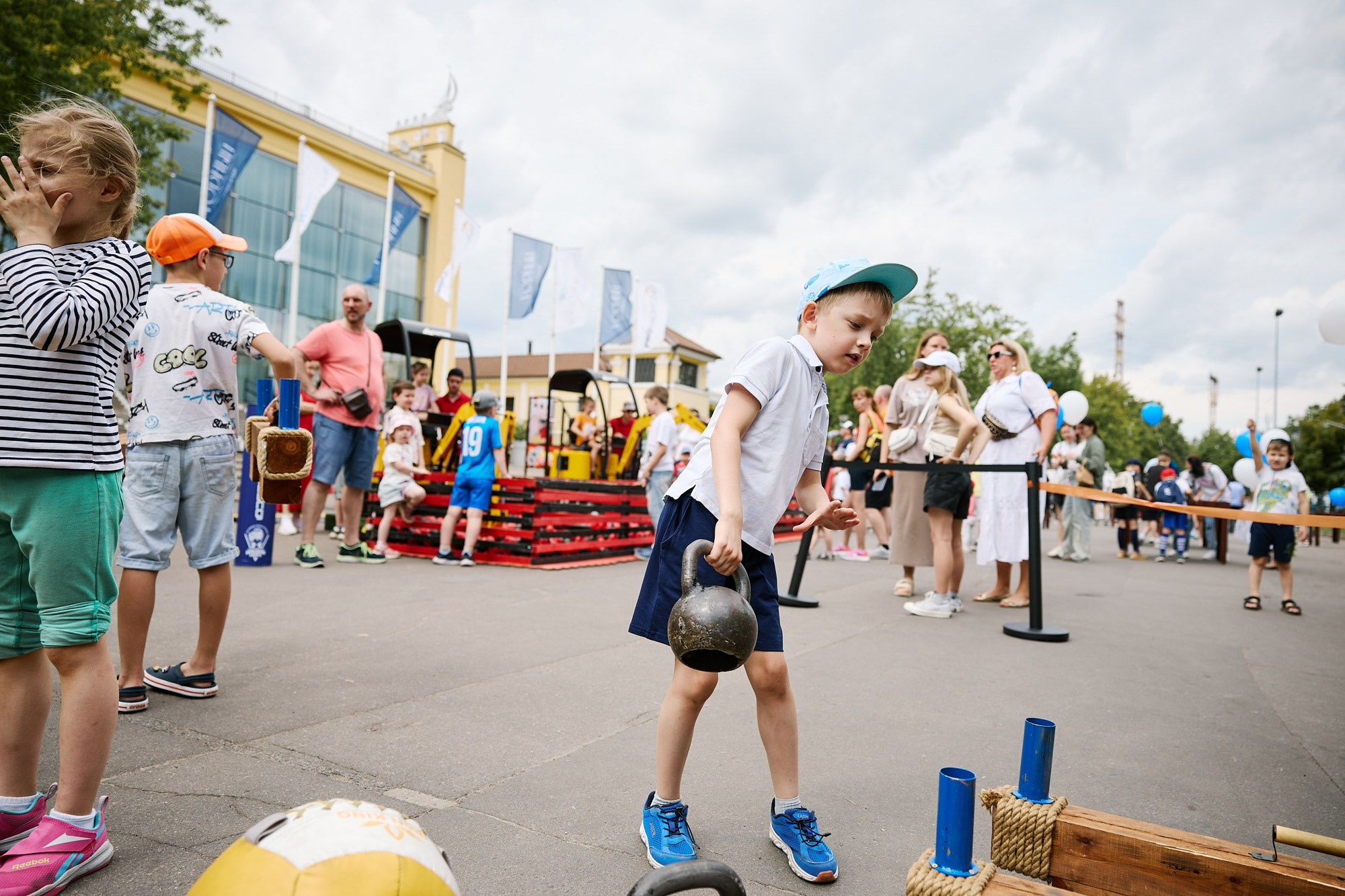 Фотограф на «Дне Московского спорта» — репортажная съёмка спортивного праздника. Репортажный фотограф в Москве — Дмитрий Тарасов | Съёмка мероприятий, концертов, корпоративов